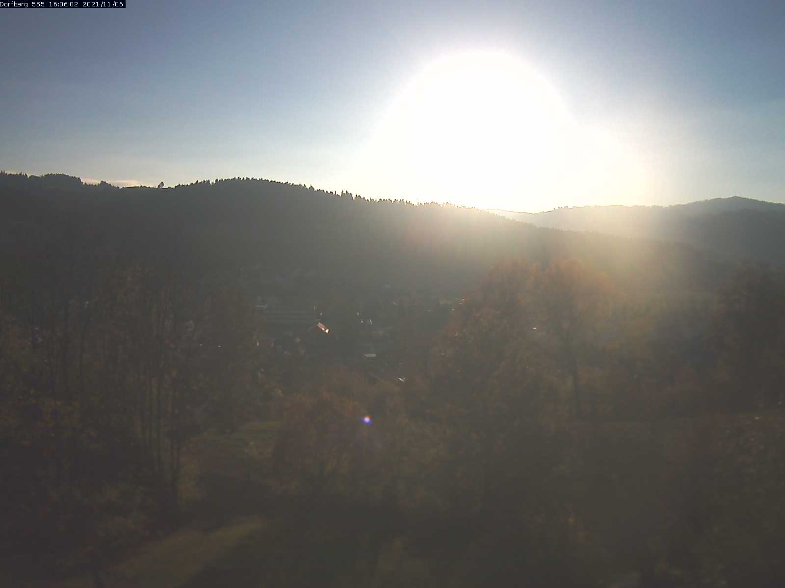 Webcam-Bild: Aussicht vom Dorfberg in Langnau 20211106-160601