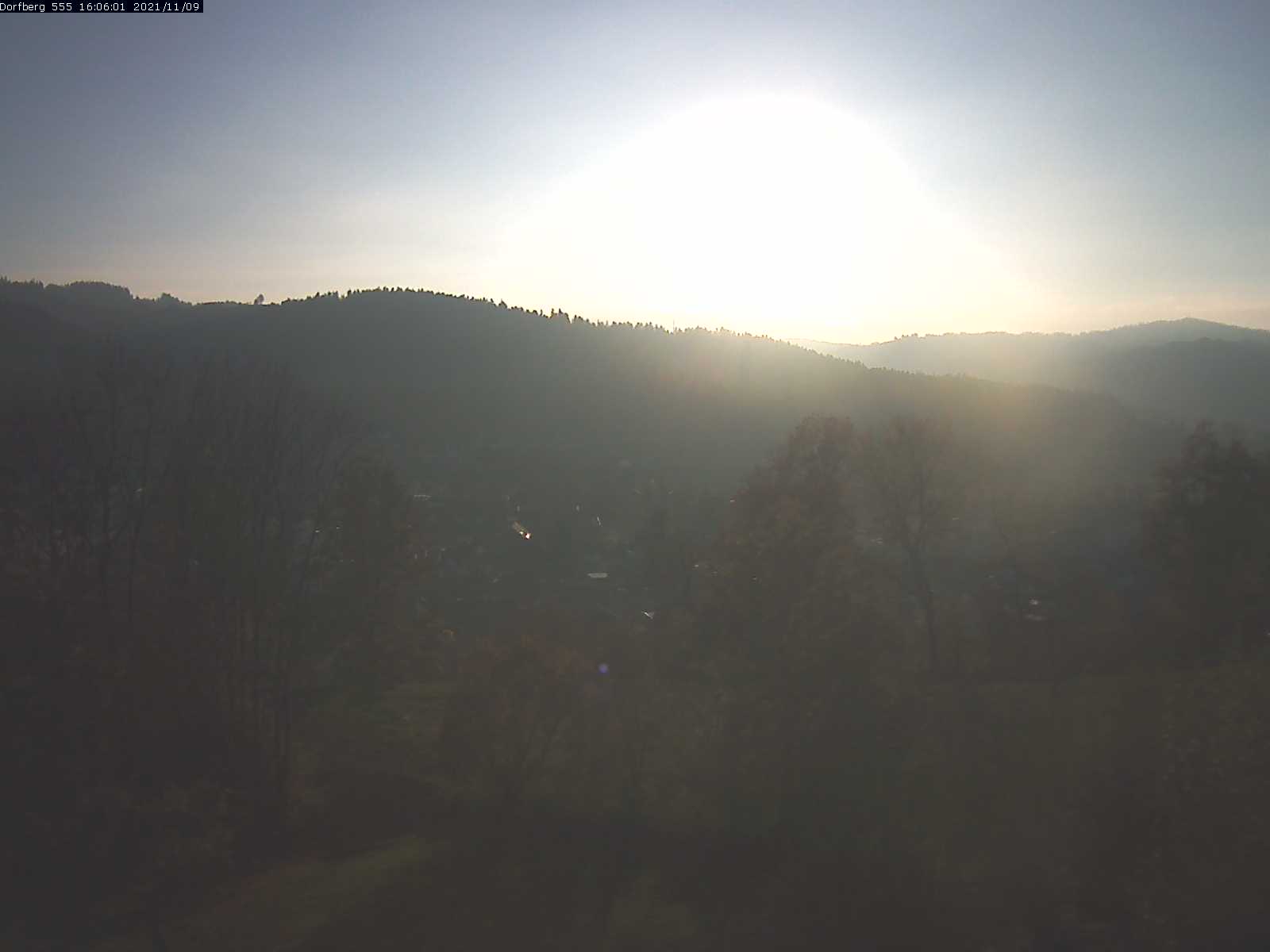 Webcam-Bild: Aussicht vom Dorfberg in Langnau 20211109-160601
