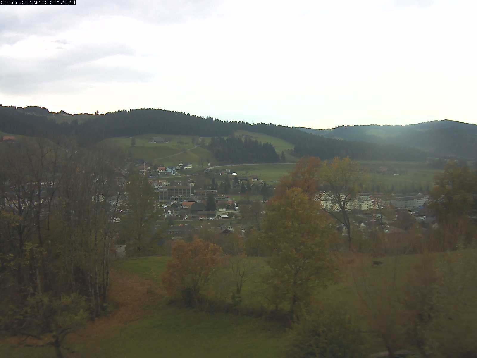Webcam-Bild: Aussicht vom Dorfberg in Langnau 20211110-120601