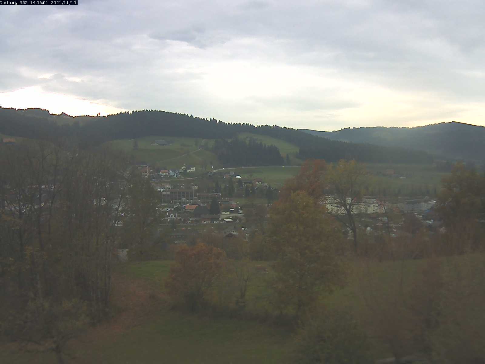 Webcam-Bild: Aussicht vom Dorfberg in Langnau 20211110-140601