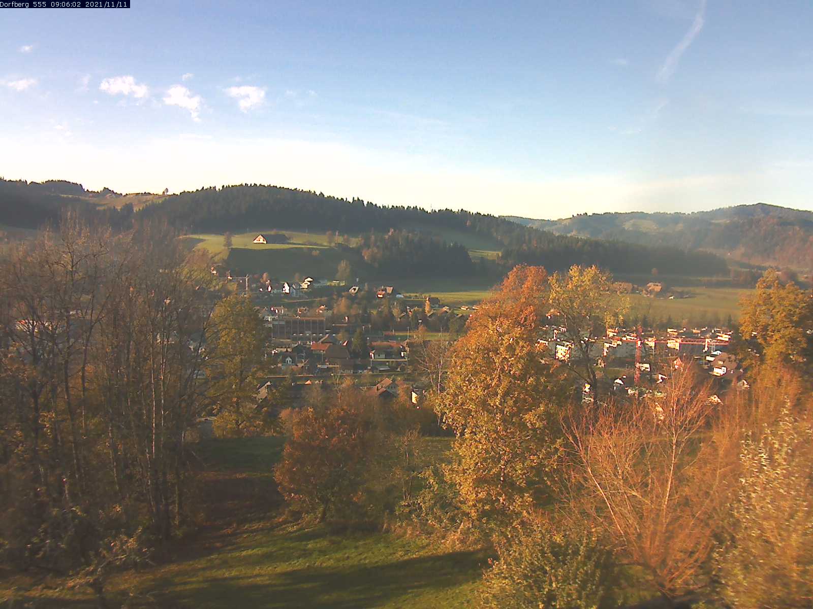 Webcam-Bild: Aussicht vom Dorfberg in Langnau 20211111-090601