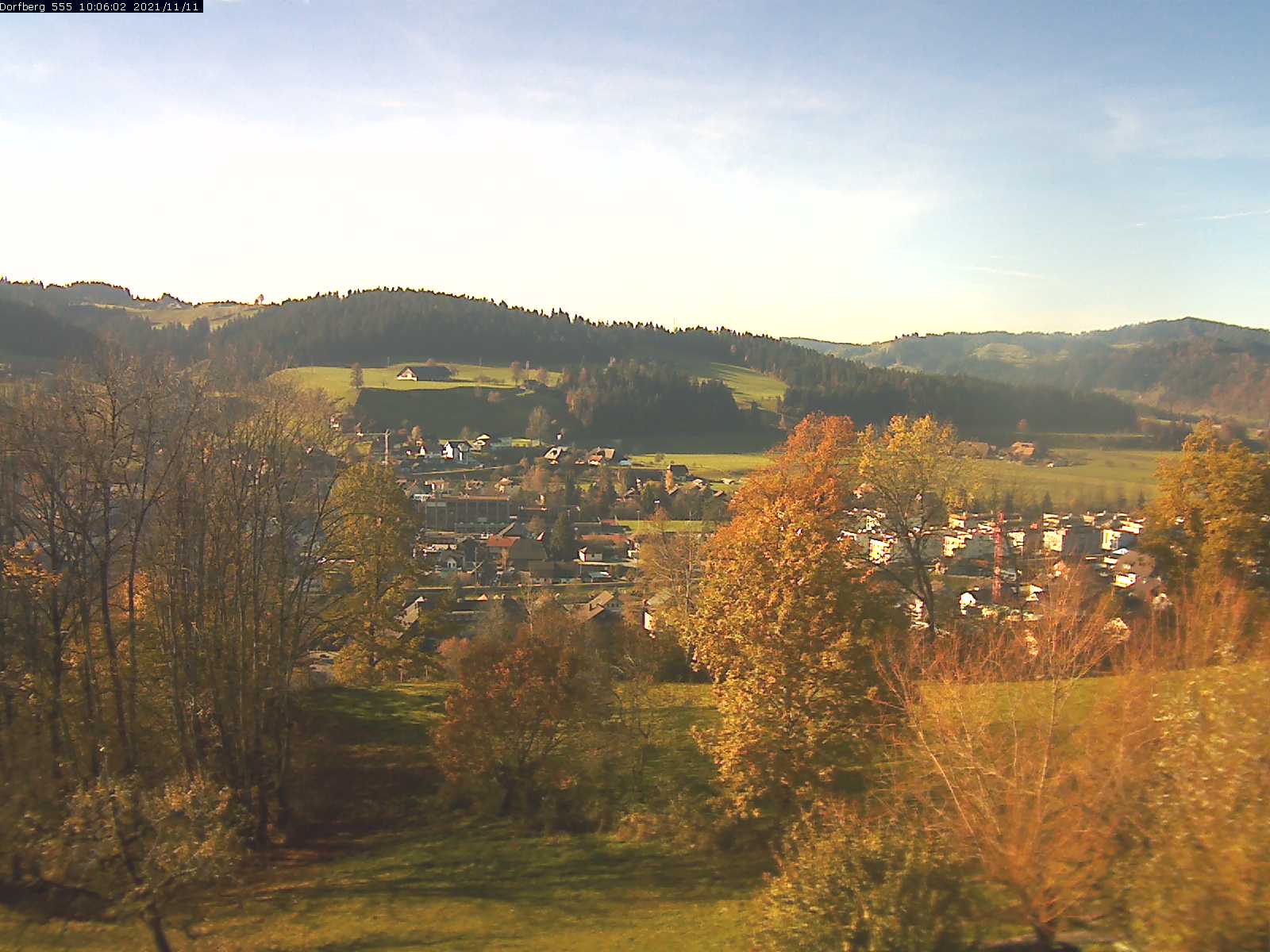 Webcam-Bild: Aussicht vom Dorfberg in Langnau 20211111-100601