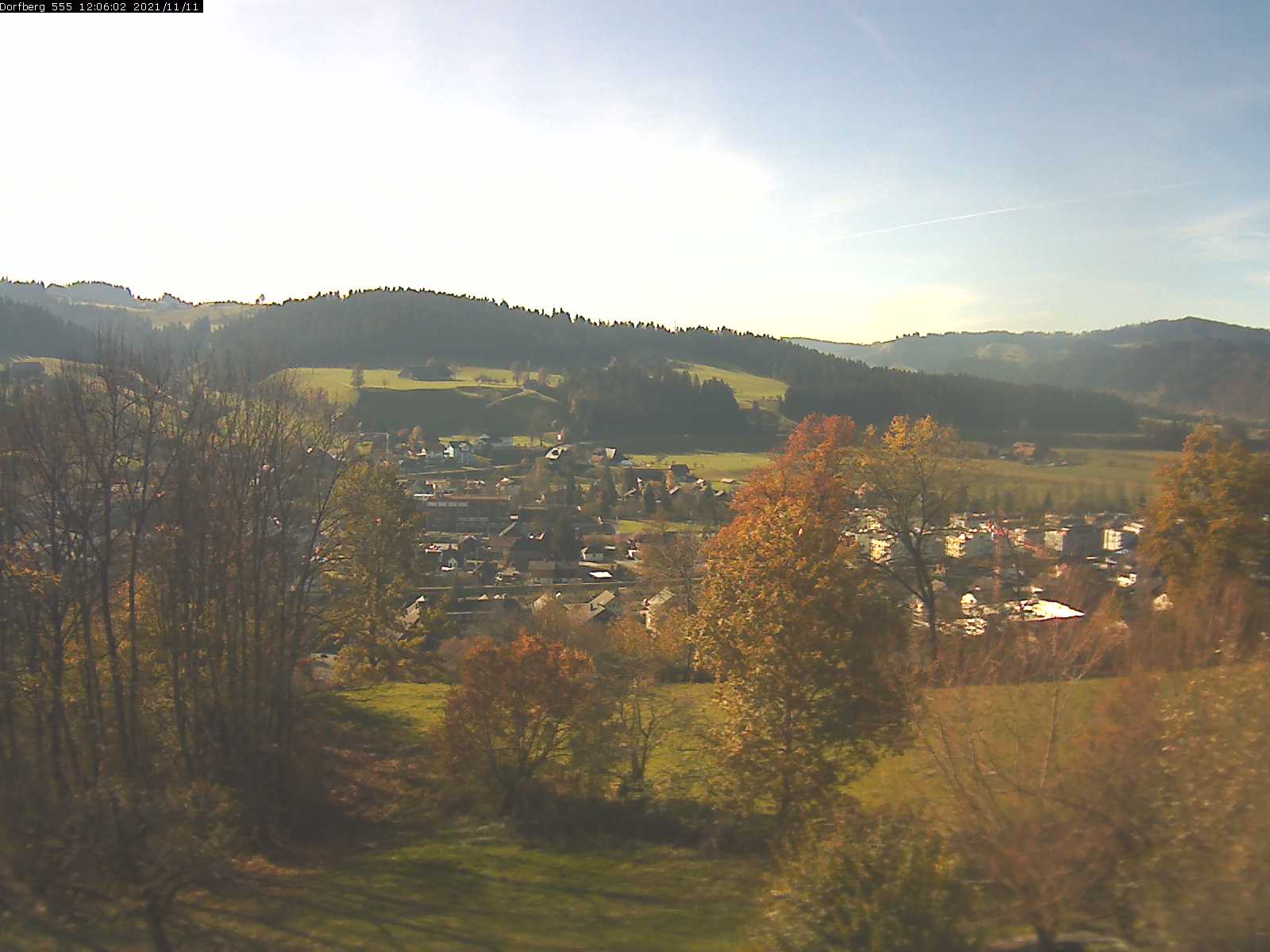 Webcam-Bild: Aussicht vom Dorfberg in Langnau 20211111-120601