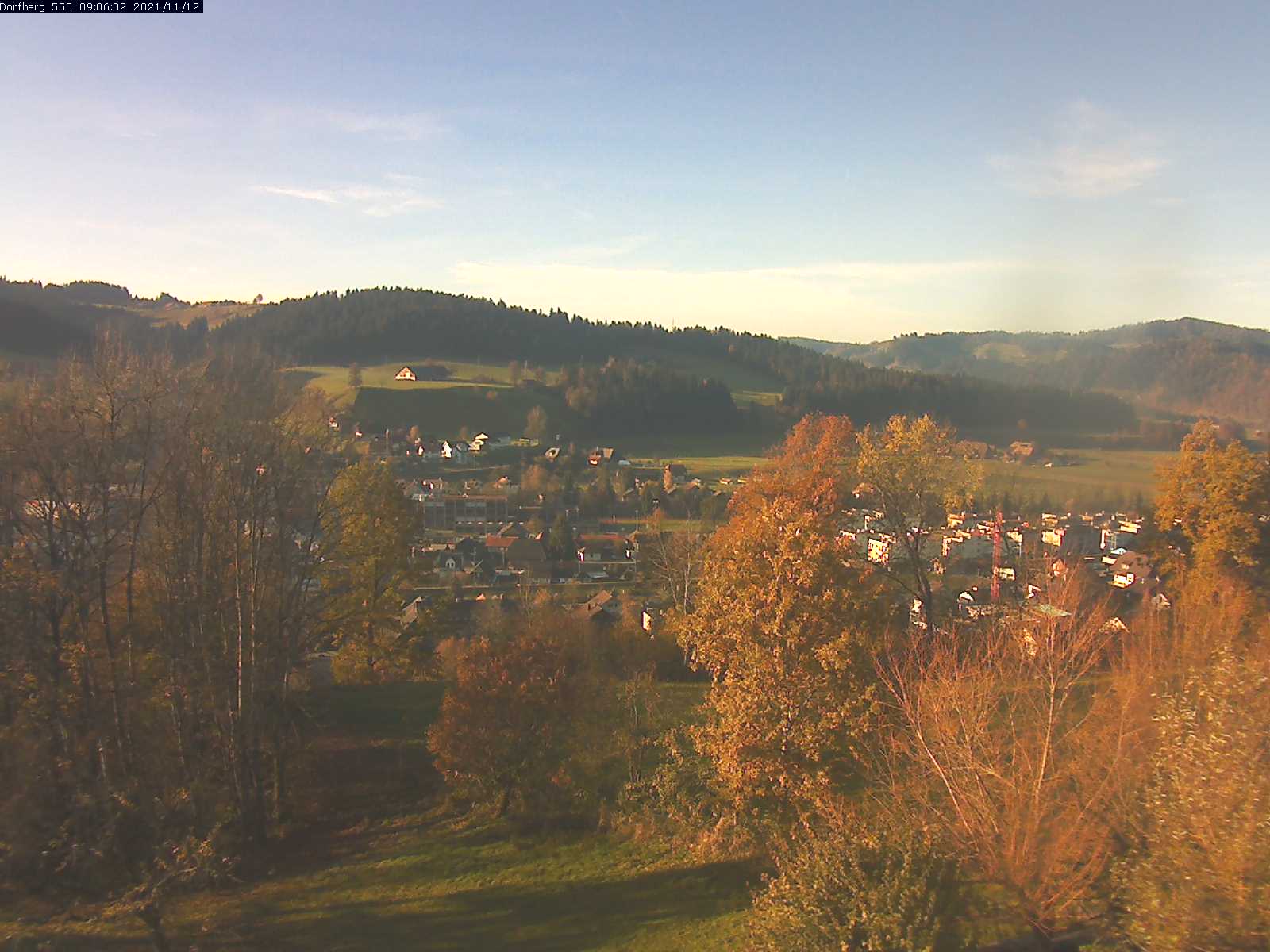 Webcam-Bild: Aussicht vom Dorfberg in Langnau 20211112-090601