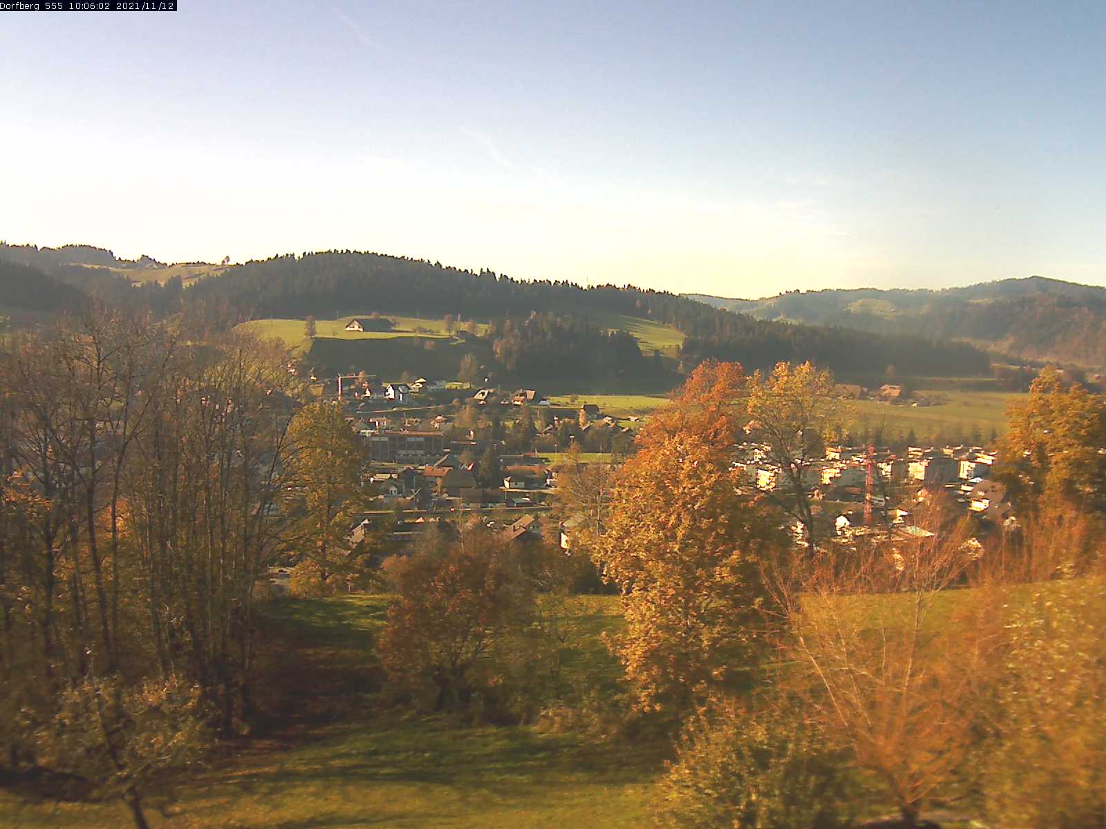 Webcam-Bild: Aussicht vom Dorfberg in Langnau 20211112-100601