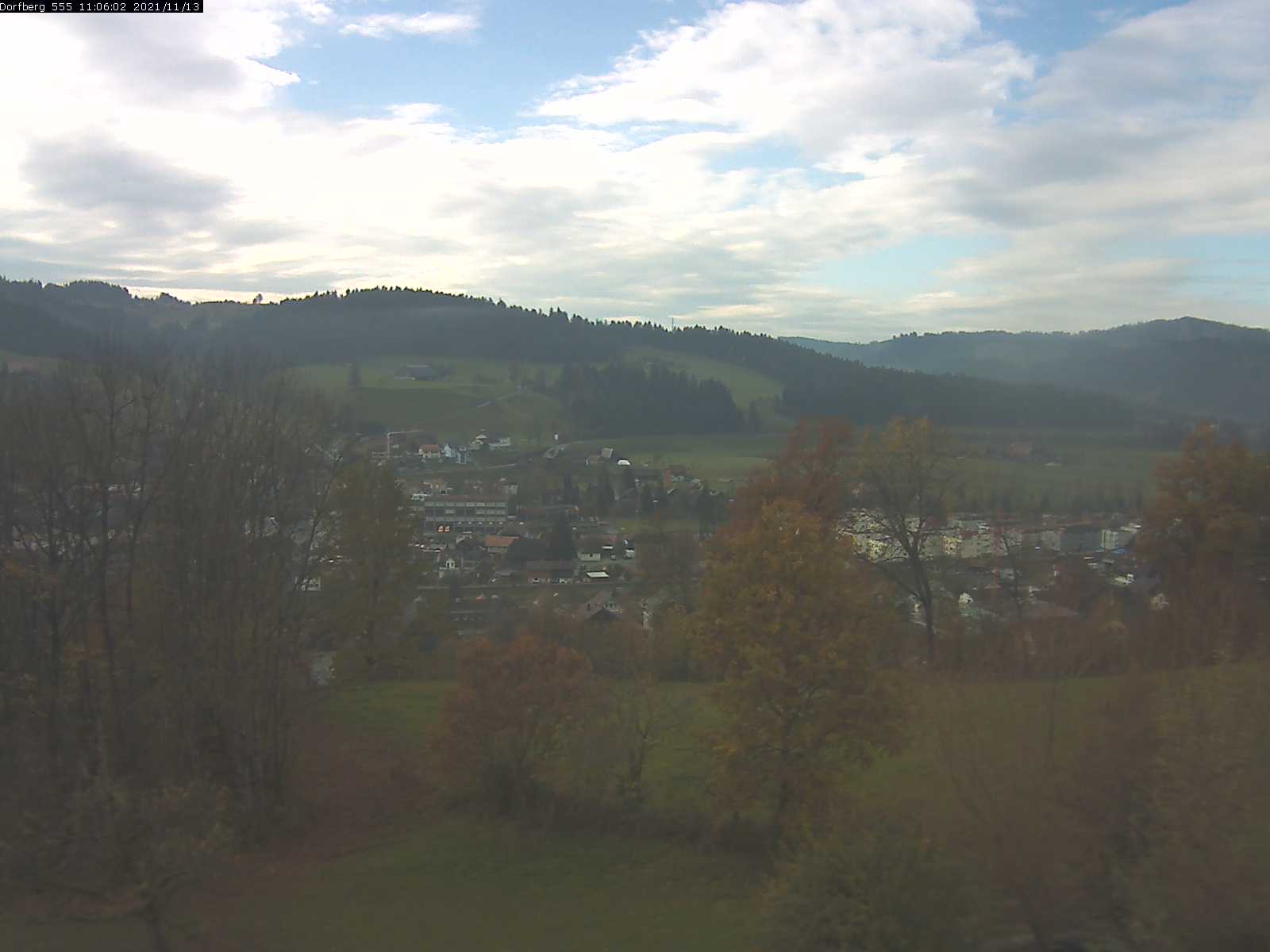 Webcam-Bild: Aussicht vom Dorfberg in Langnau 20211113-110601