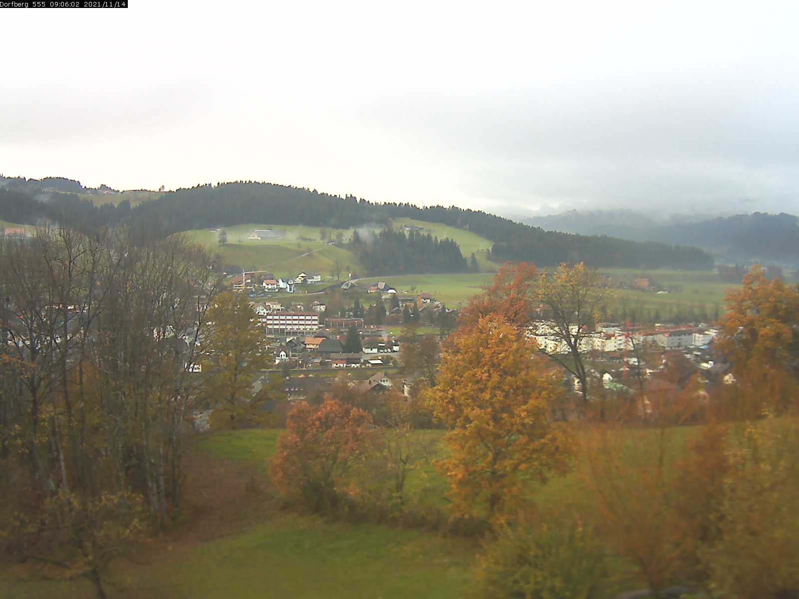 Webcam-Bild: Aussicht vom Dorfberg in Langnau 20211114-090601
