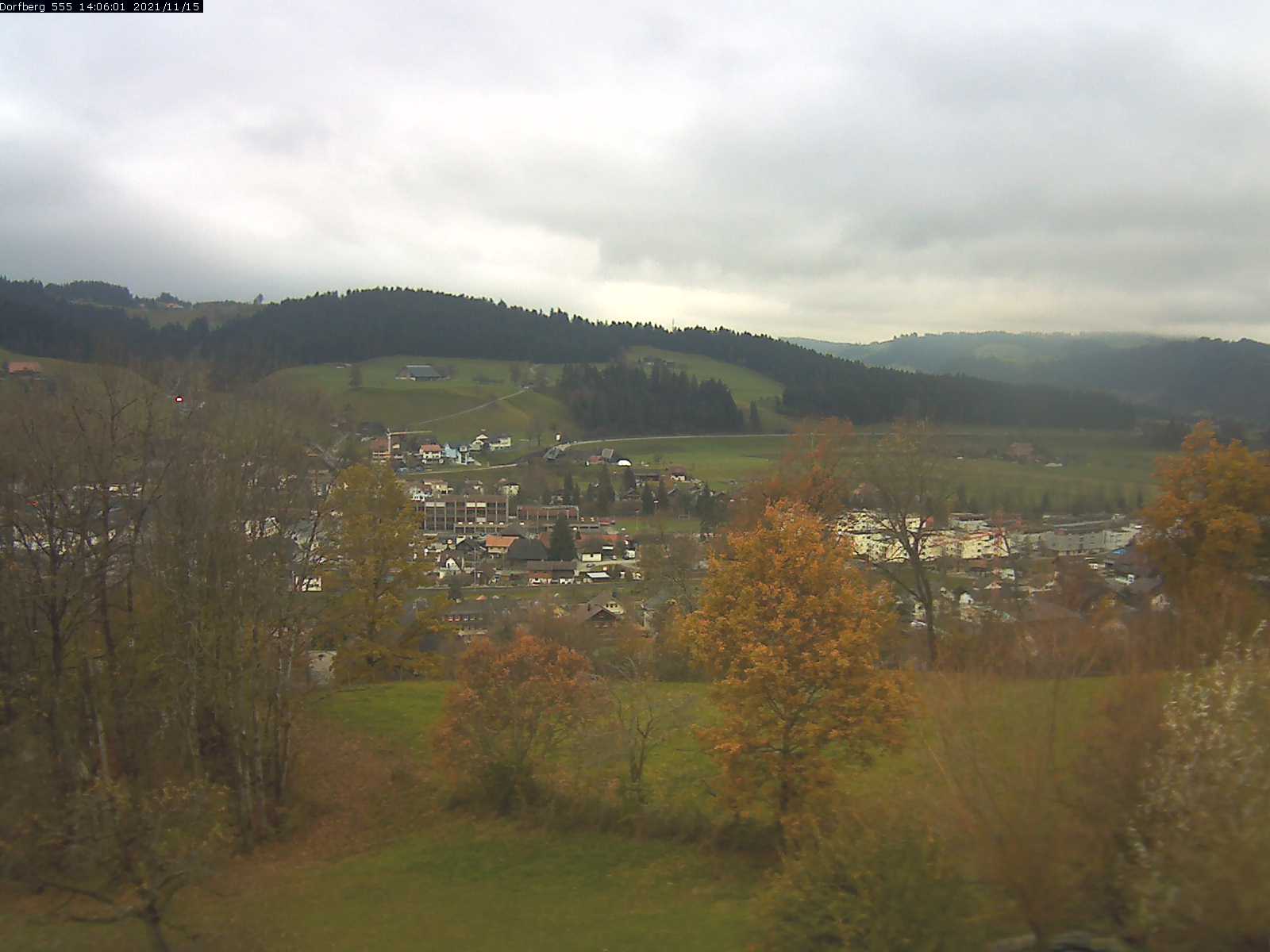 Webcam-Bild: Aussicht vom Dorfberg in Langnau 20211115-140601