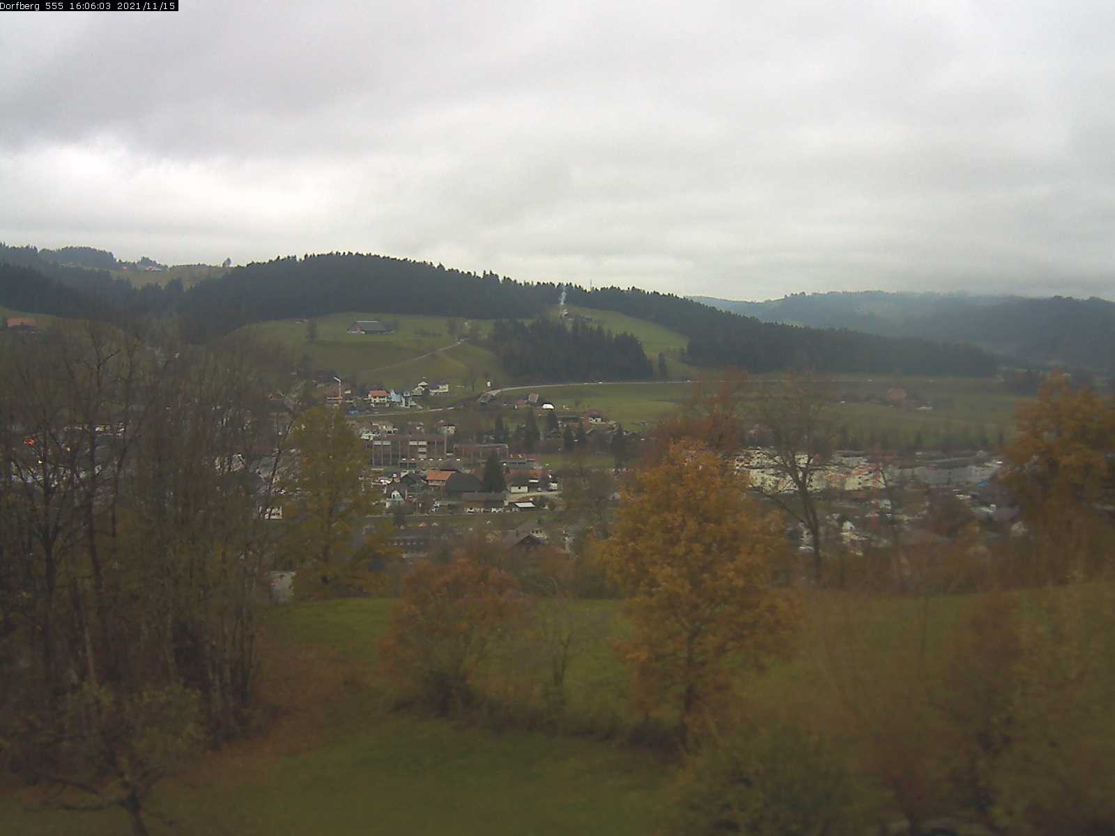 Webcam-Bild: Aussicht vom Dorfberg in Langnau 20211115-160601