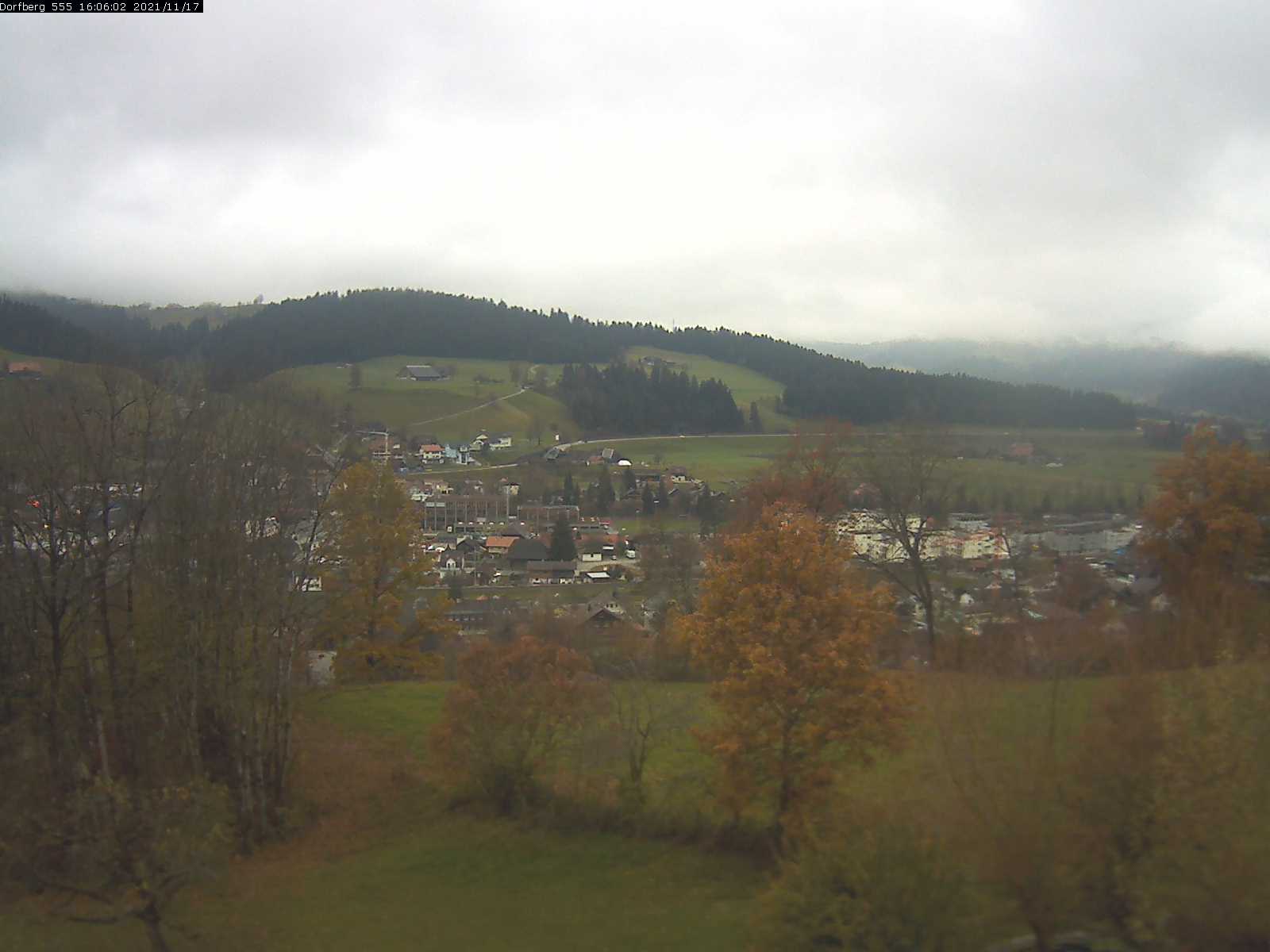 Webcam-Bild: Aussicht vom Dorfberg in Langnau 20211117-160601
