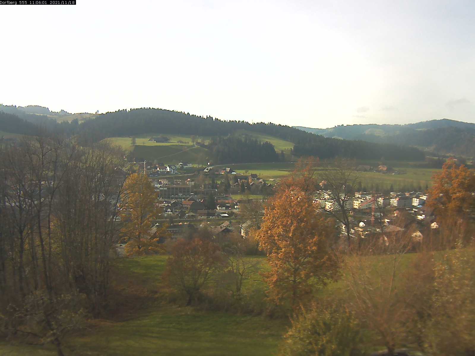 Webcam-Bild: Aussicht vom Dorfberg in Langnau 20211118-110601