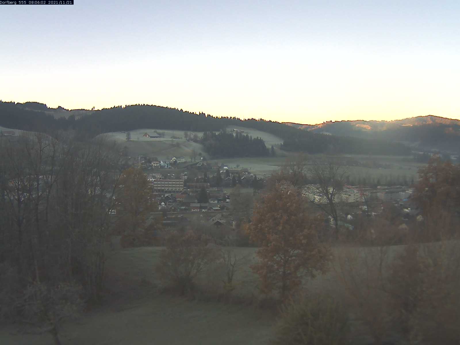 Webcam-Bild: Aussicht vom Dorfberg in Langnau 20211121-080601