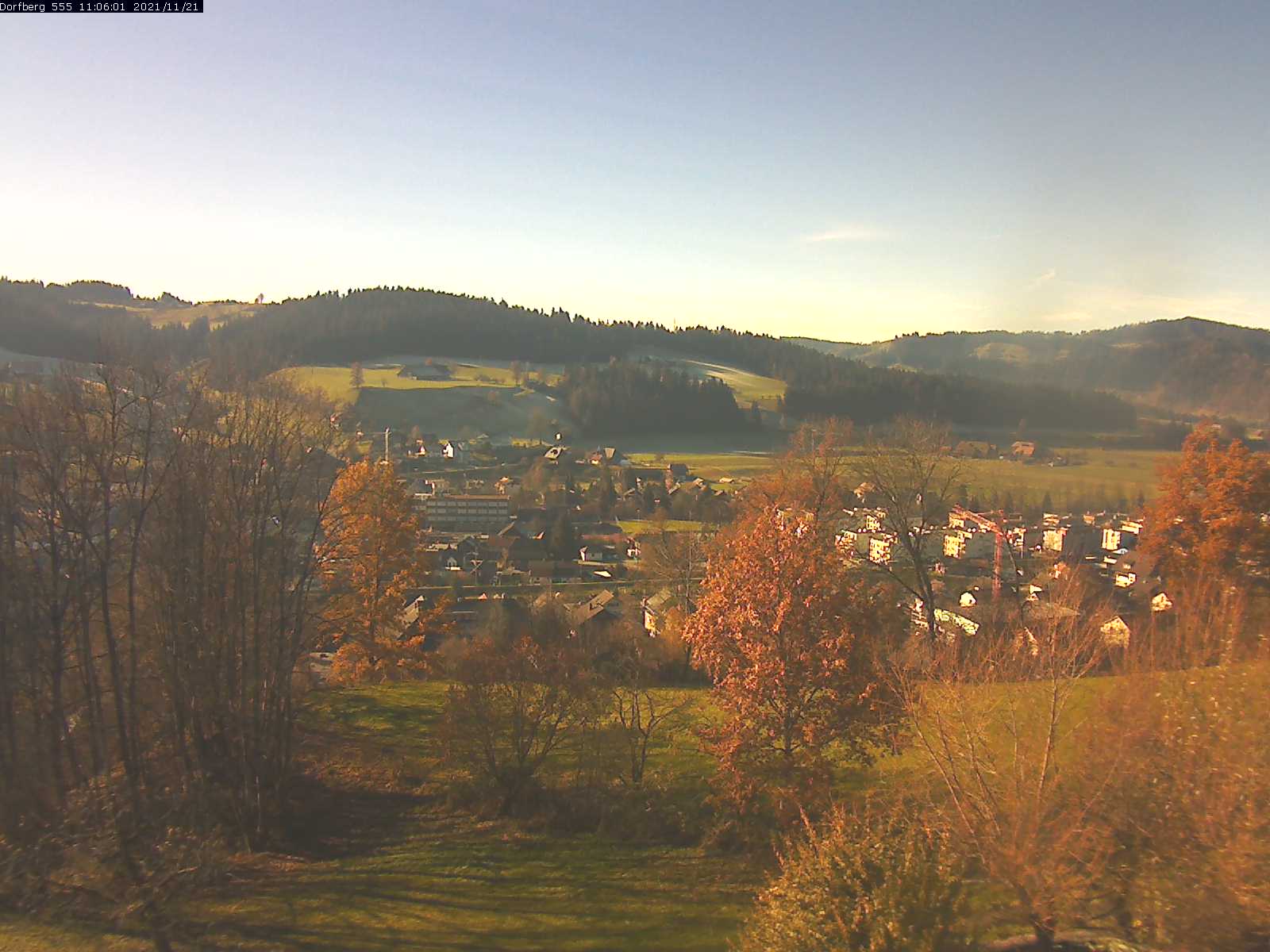 Webcam-Bild: Aussicht vom Dorfberg in Langnau 20211121-110601