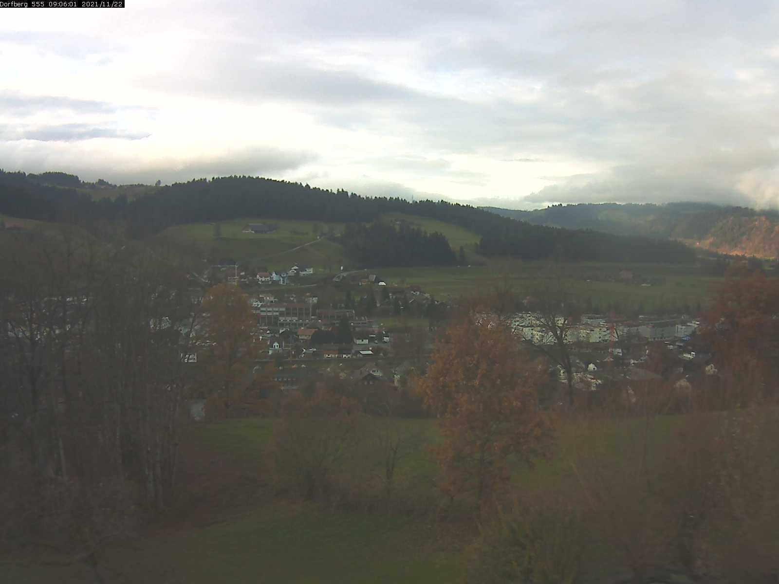 Webcam-Bild: Aussicht vom Dorfberg in Langnau 20211122-090601