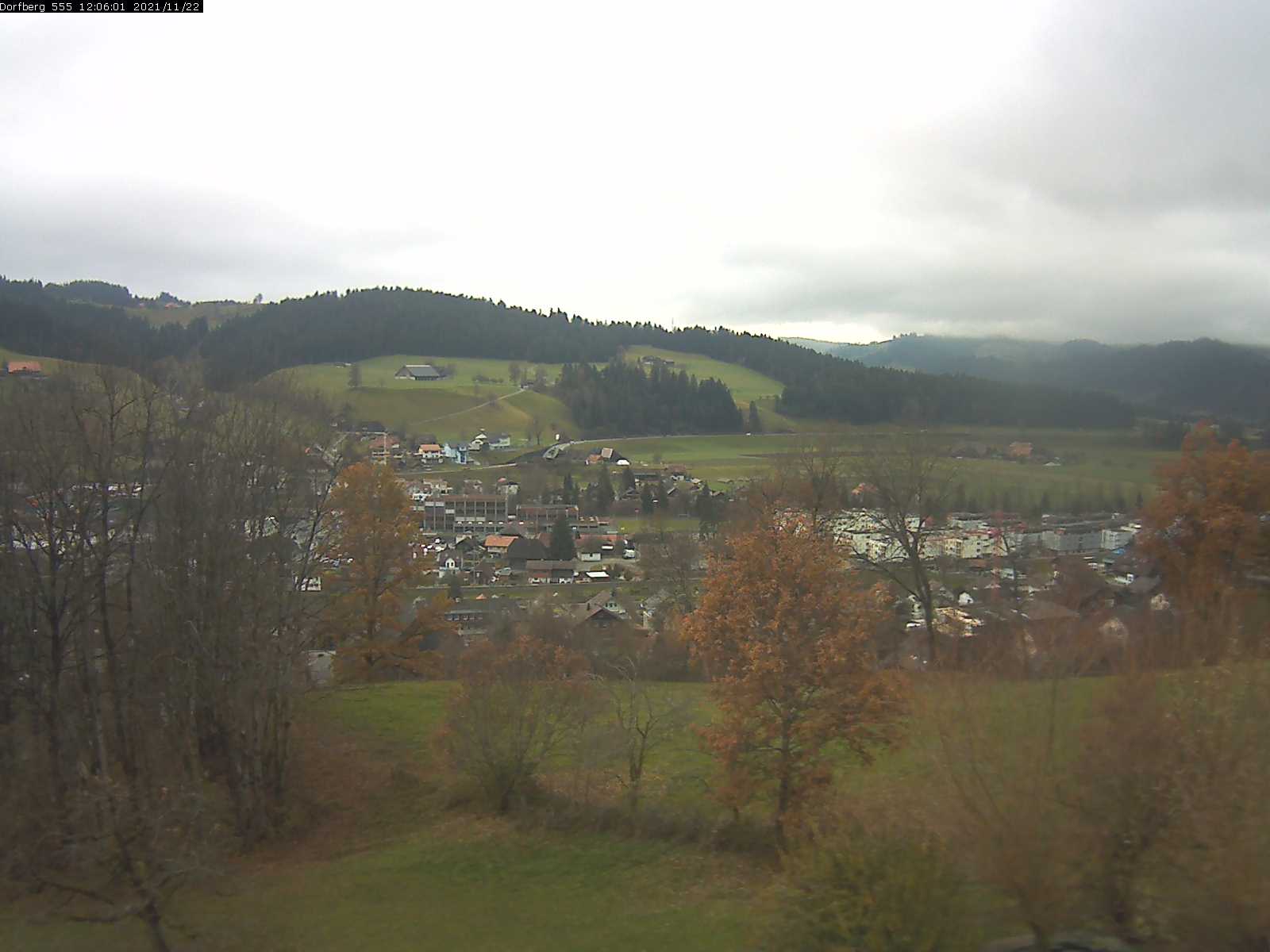 Webcam-Bild: Aussicht vom Dorfberg in Langnau 20211122-120601