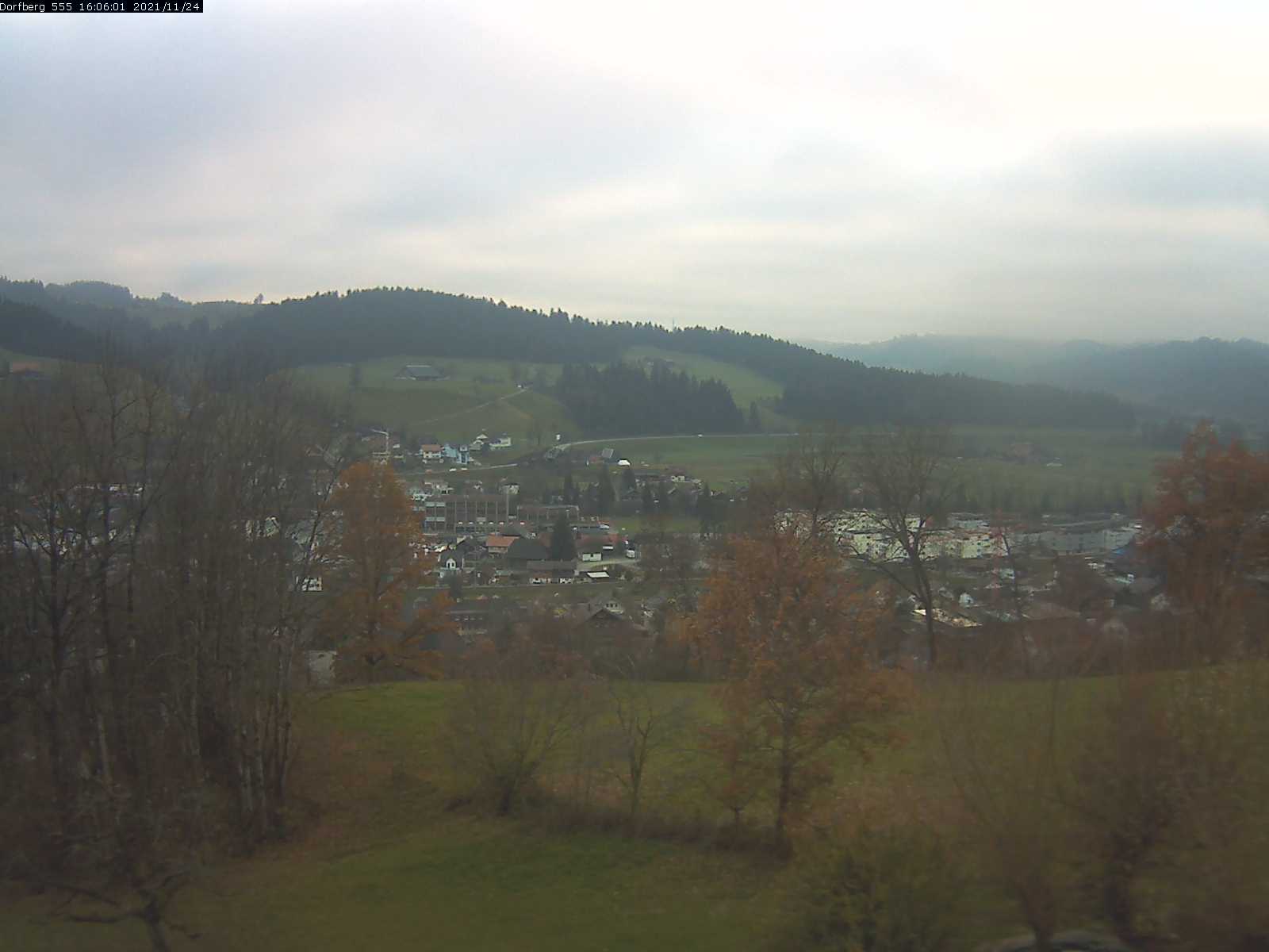 Webcam-Bild: Aussicht vom Dorfberg in Langnau 20211124-160601