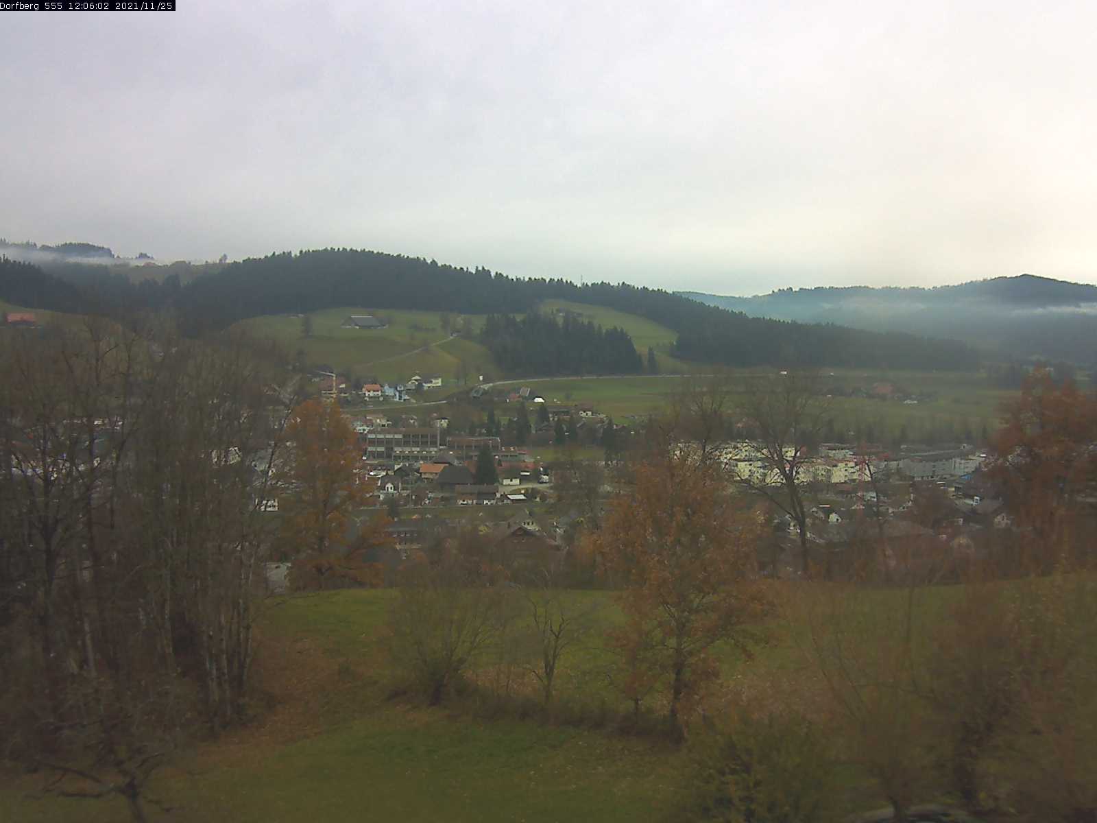 Webcam-Bild: Aussicht vom Dorfberg in Langnau 20211125-120601