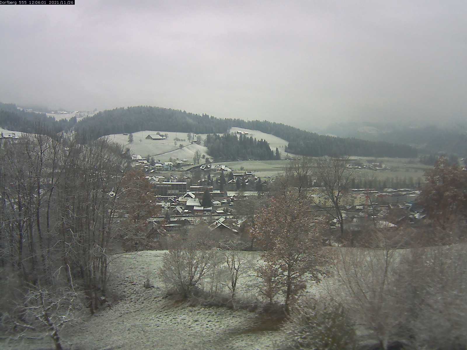 Webcam-Bild: Aussicht vom Dorfberg in Langnau 20211126-120601