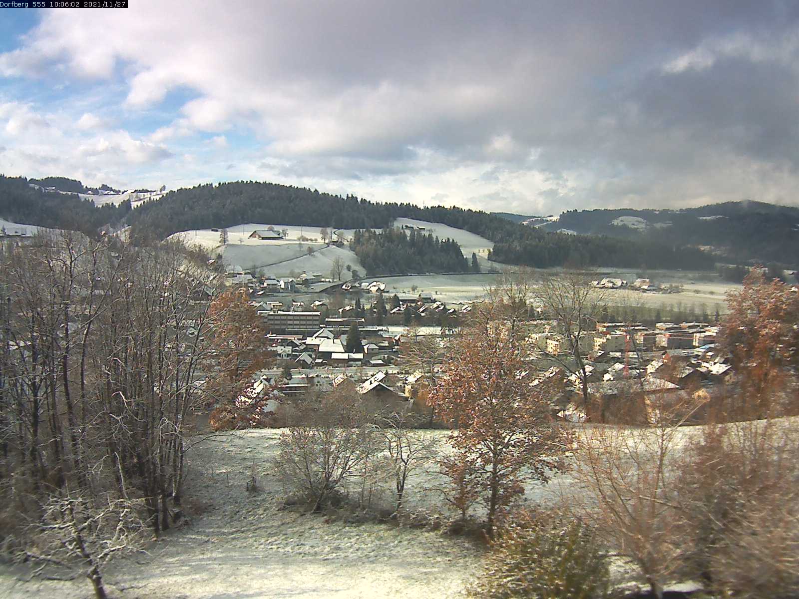 Webcam-Bild: Aussicht vom Dorfberg in Langnau 20211127-100601