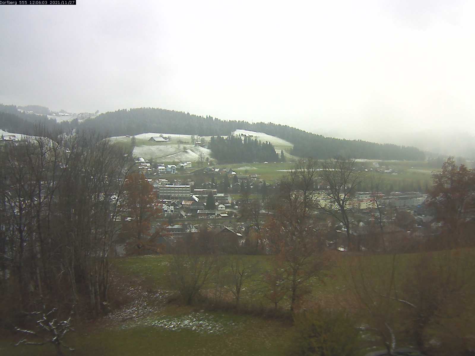 Webcam-Bild: Aussicht vom Dorfberg in Langnau 20211127-120601