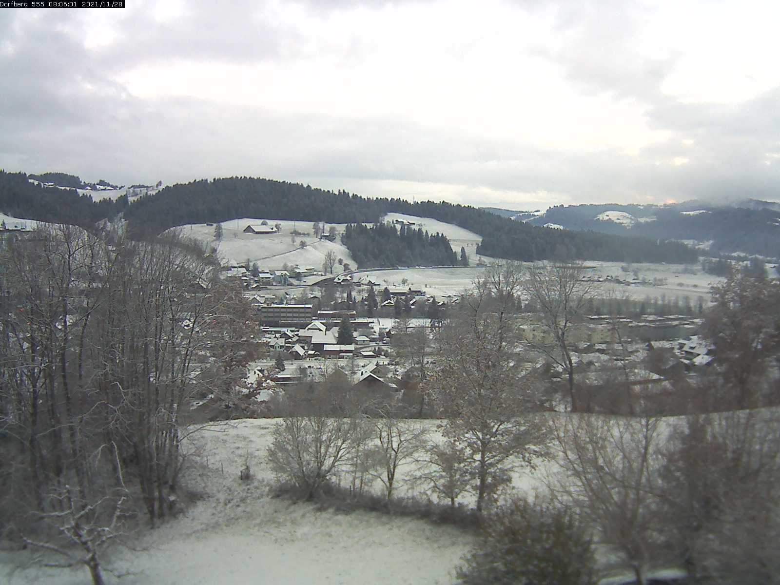 Webcam-Bild: Aussicht vom Dorfberg in Langnau 20211128-080601