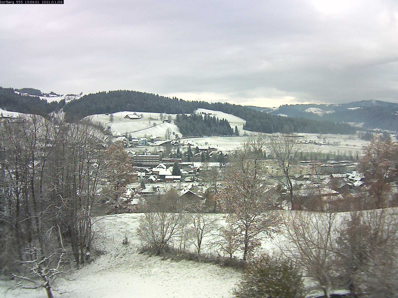 Webcam-Bild: Aussicht vom Dorfberg in Langnau 20211128-100601