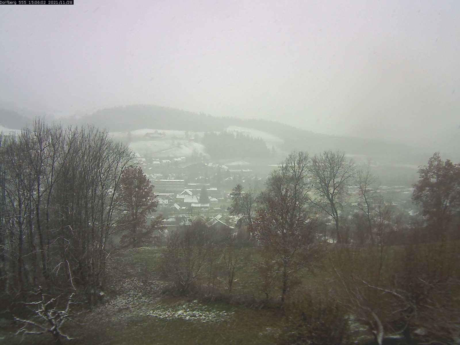 Webcam-Bild: Aussicht vom Dorfberg in Langnau 20211128-150601