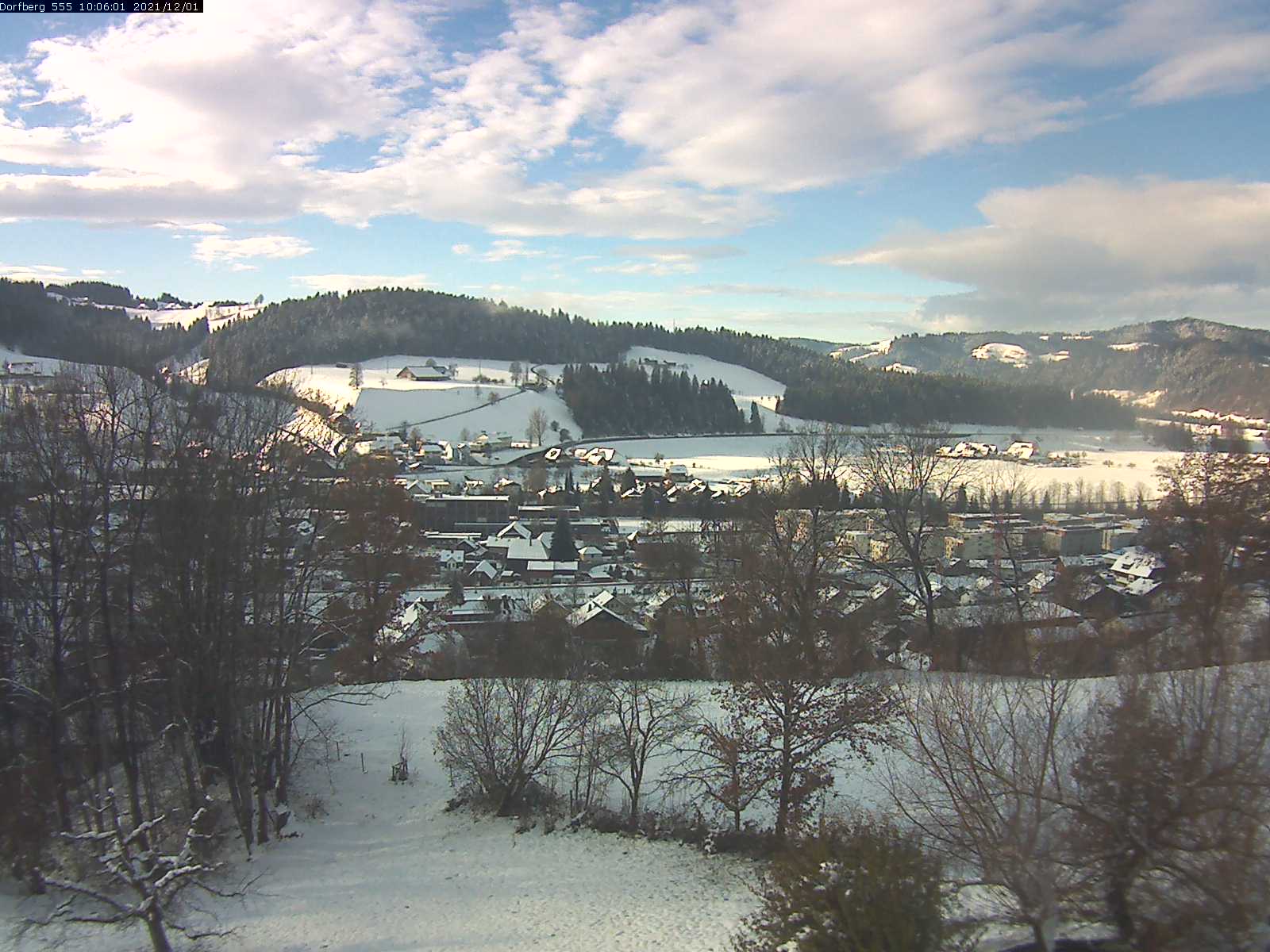 Webcam-Bild: Aussicht vom Dorfberg in Langnau 20211201-100601