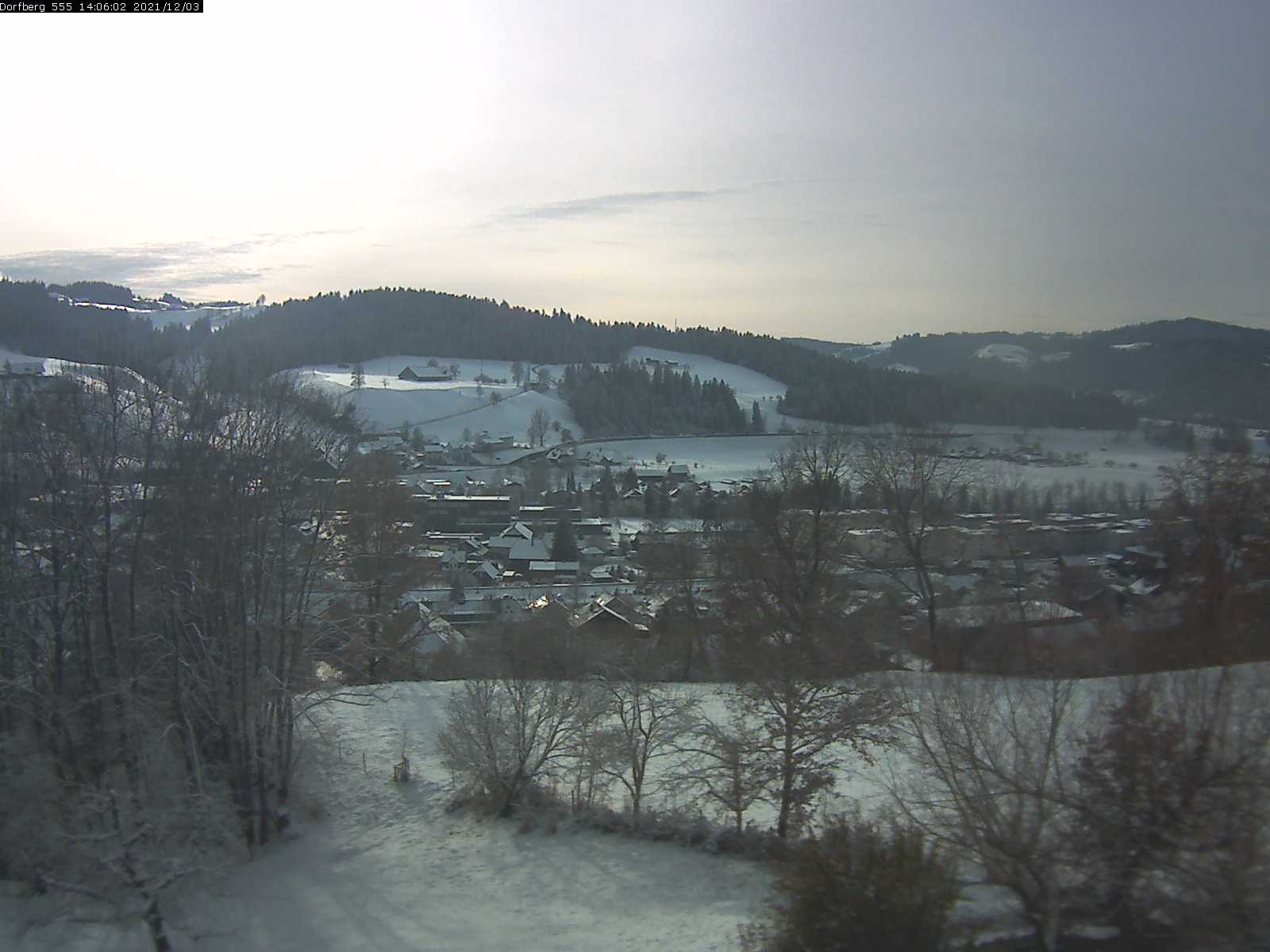 Webcam-Bild: Aussicht vom Dorfberg in Langnau 20211203-140601