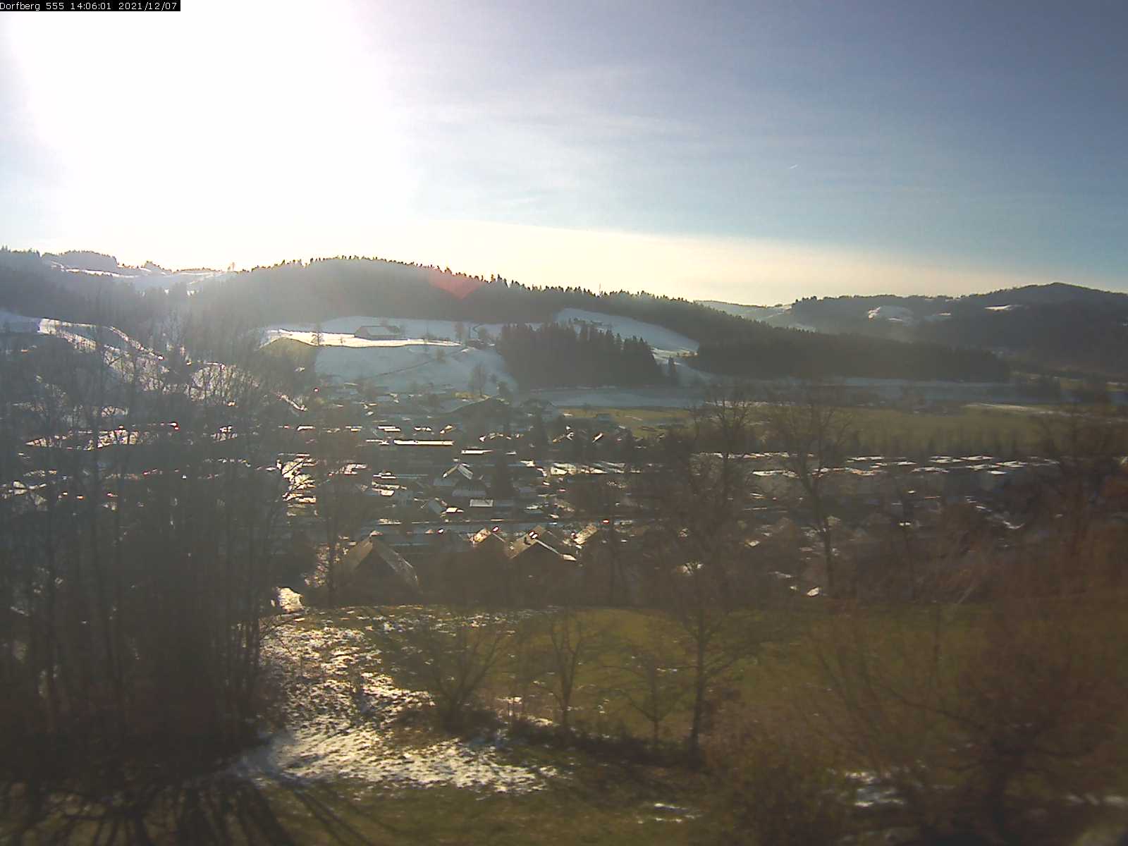 Webcam-Bild: Aussicht vom Dorfberg in Langnau 20211207-140601