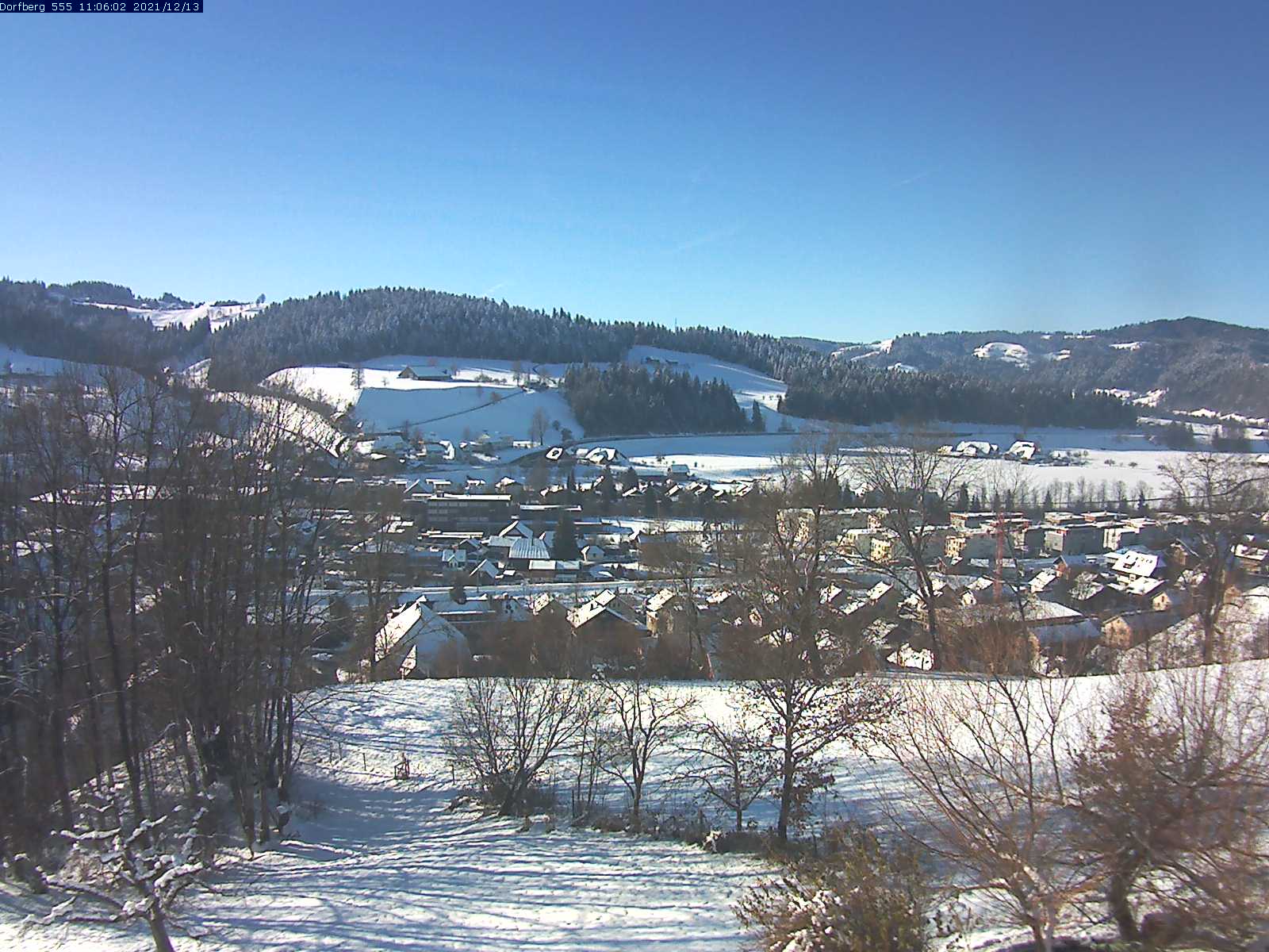 Webcam-Bild: Aussicht vom Dorfberg in Langnau 20211213-110601