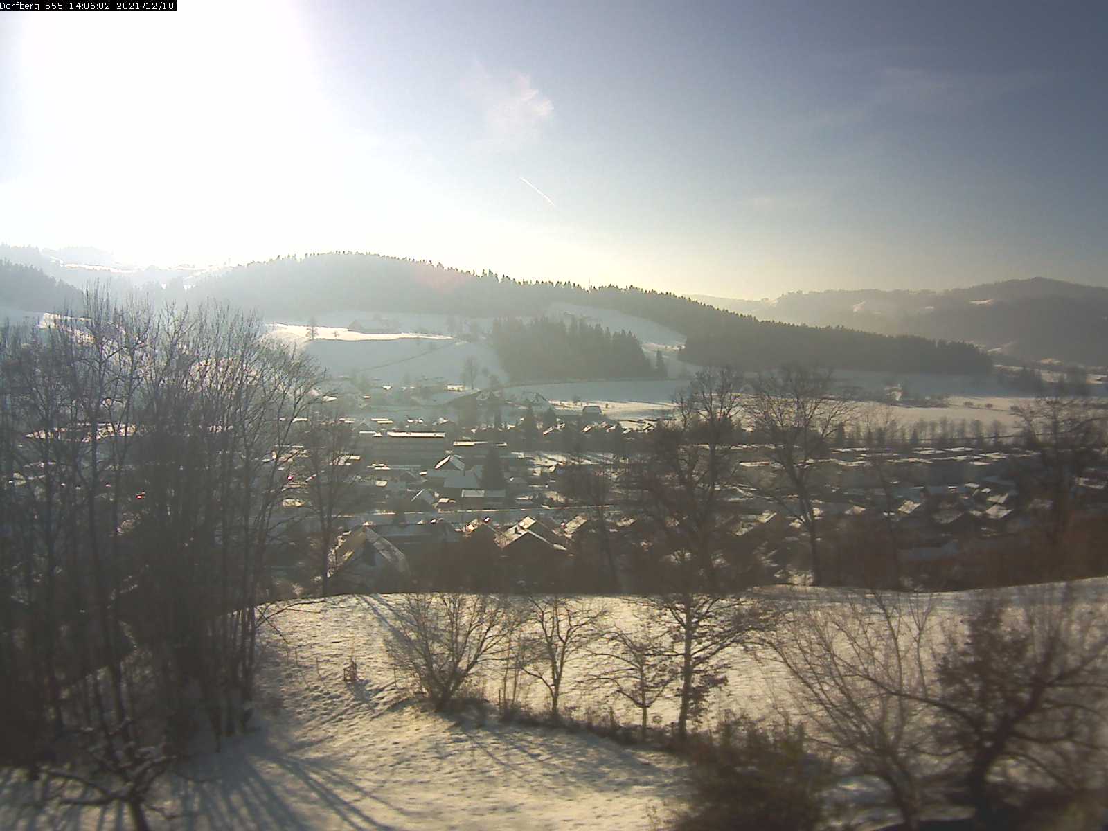 Webcam-Bild: Aussicht vom Dorfberg in Langnau 20211218-140601