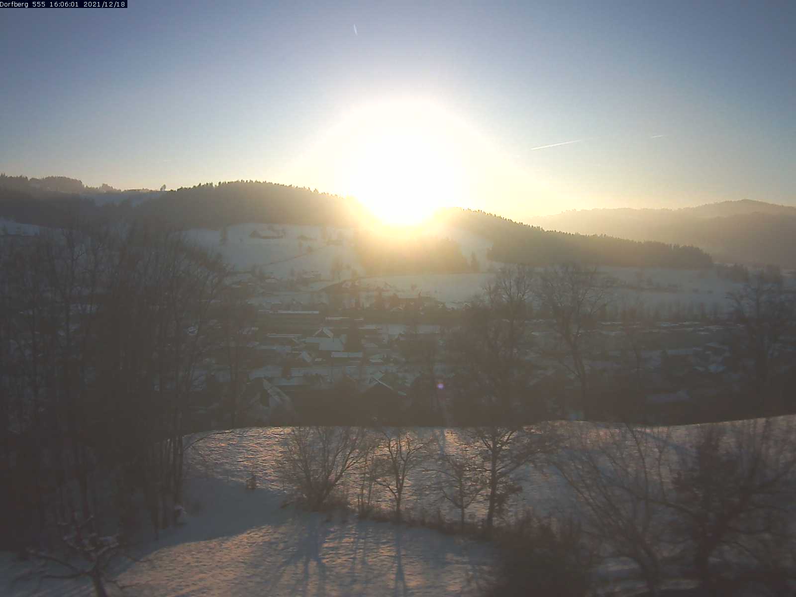Webcam-Bild: Aussicht vom Dorfberg in Langnau 20211218-160601