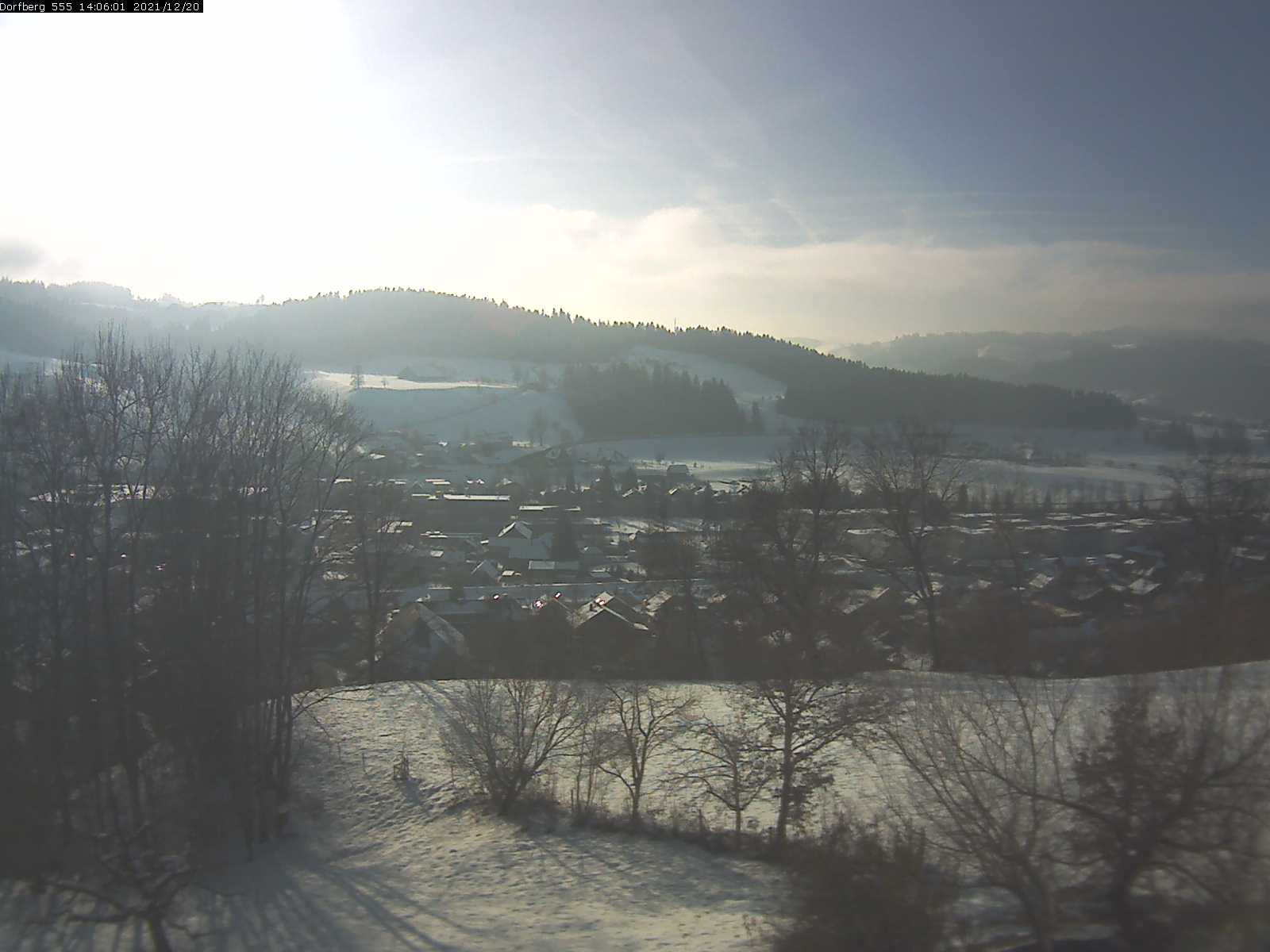 Webcam-Bild: Aussicht vom Dorfberg in Langnau 20211220-140601