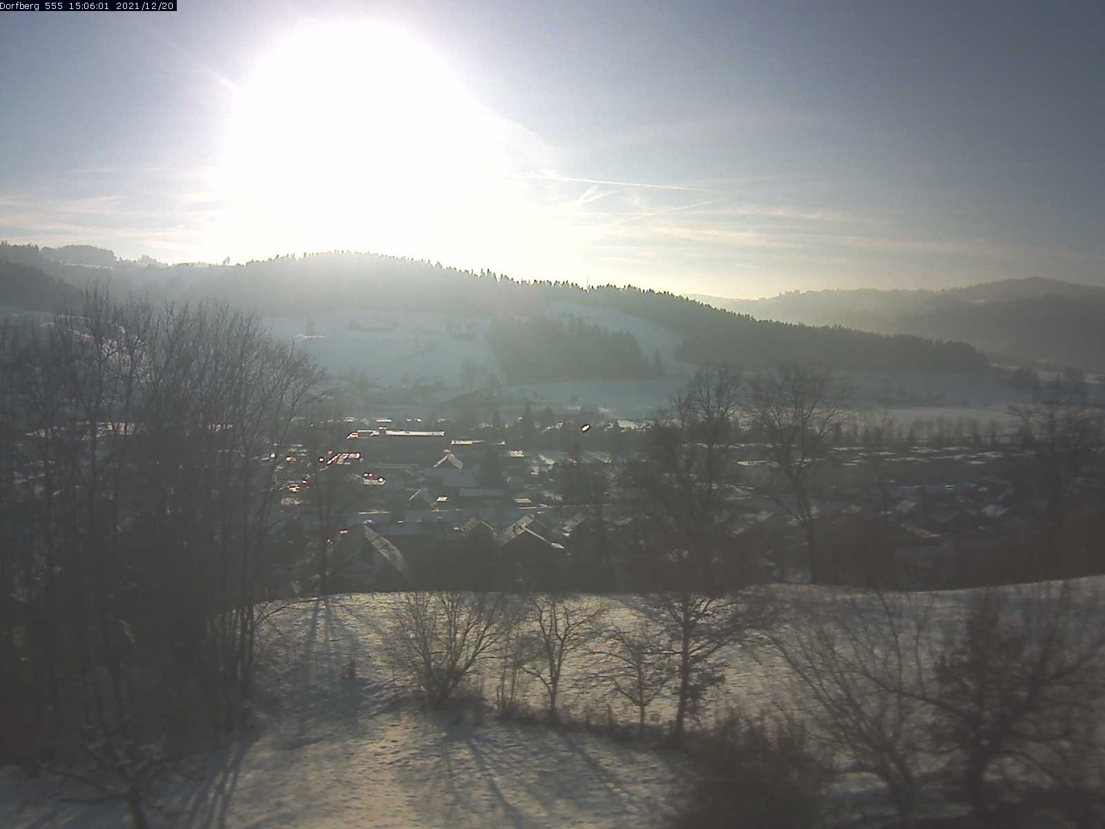 Webcam-Bild: Aussicht vom Dorfberg in Langnau 20211220-150601