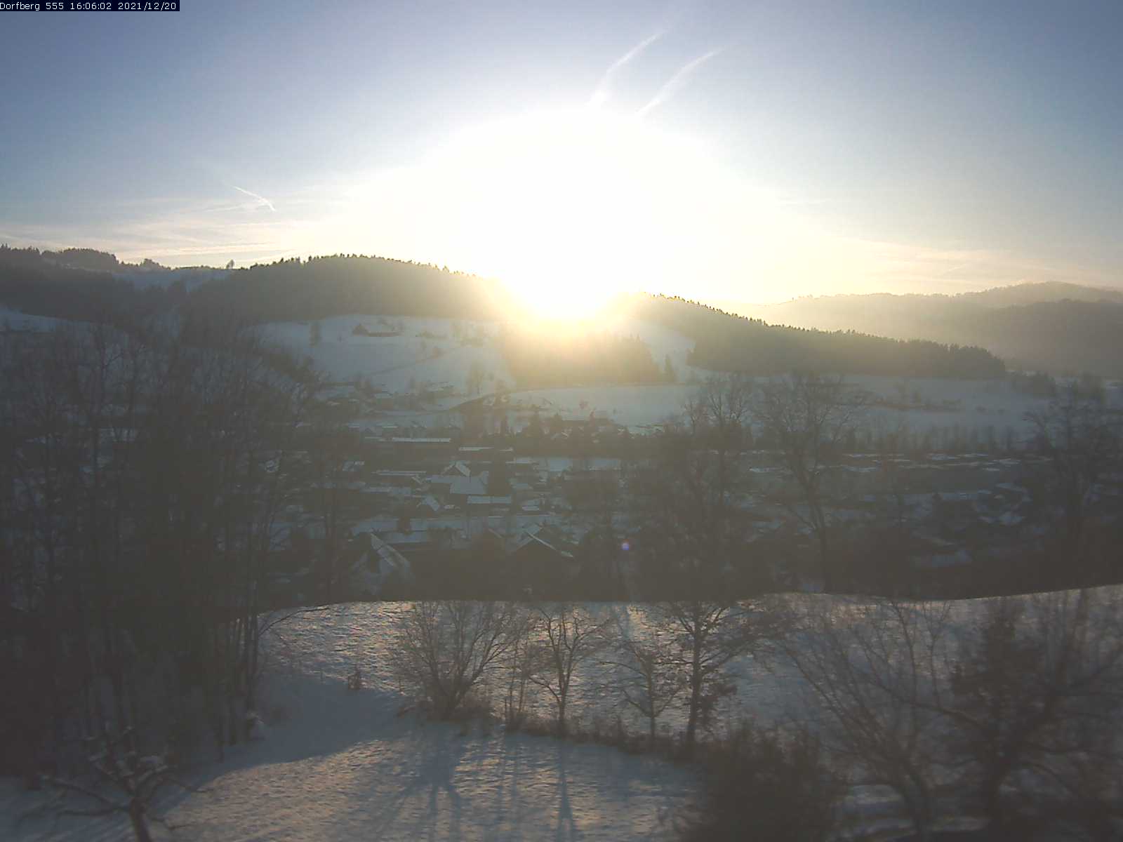 Webcam-Bild: Aussicht vom Dorfberg in Langnau 20211220-160601