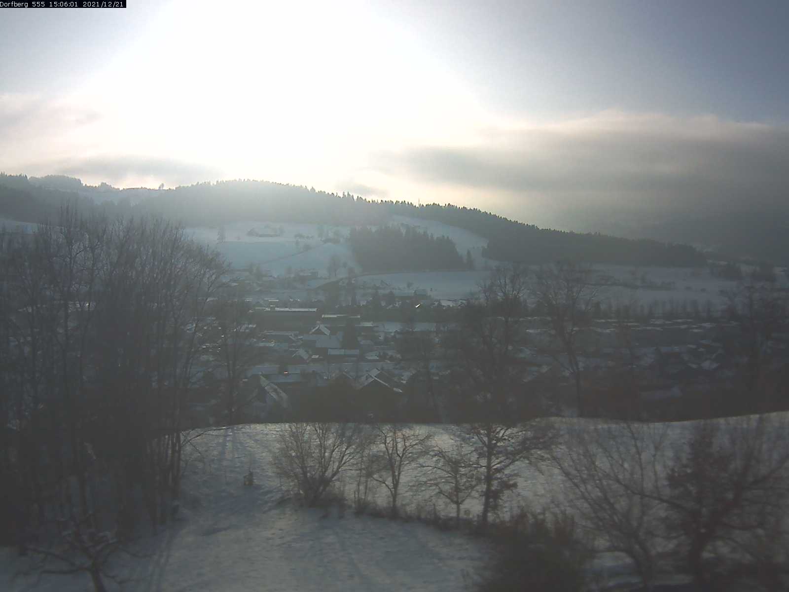 Webcam-Bild: Aussicht vom Dorfberg in Langnau 20211221-150601