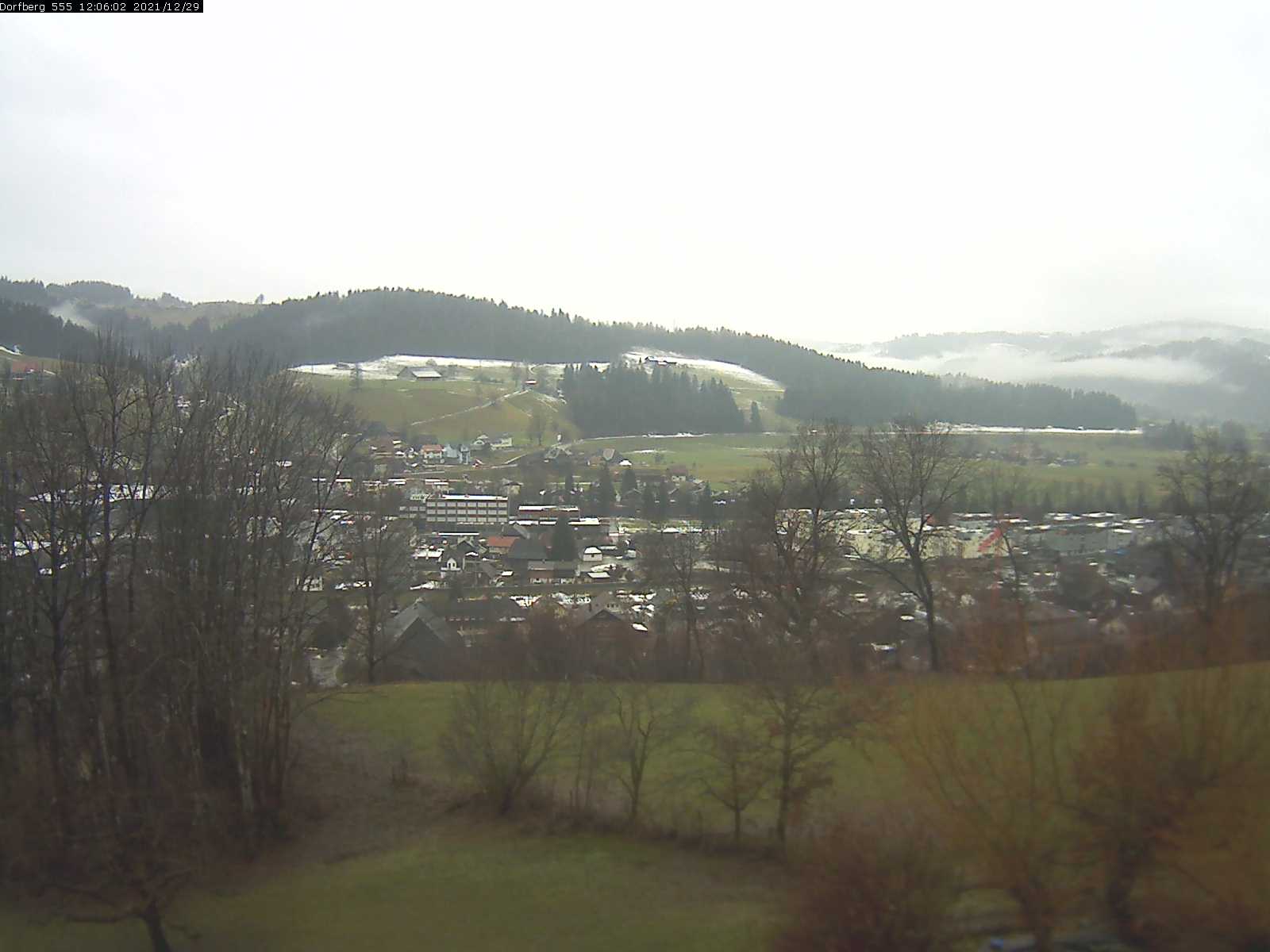 Webcam-Bild: Aussicht vom Dorfberg in Langnau 20211229-120601