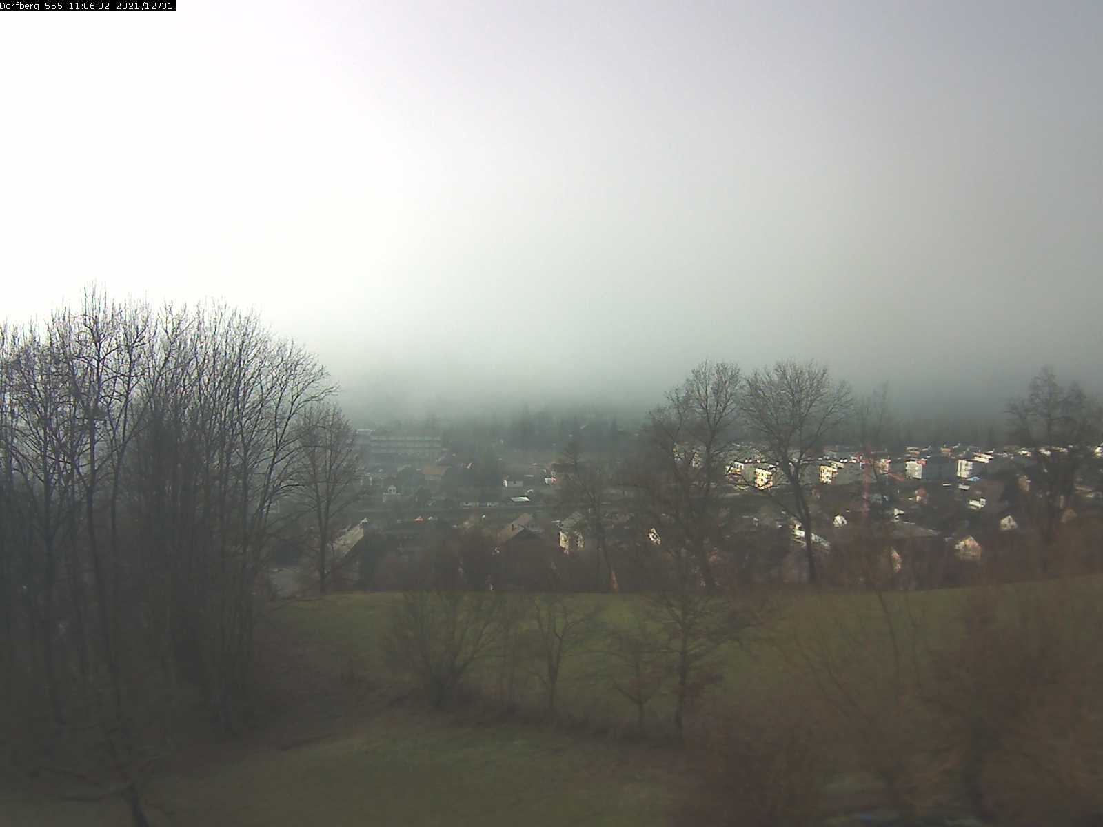 Webcam-Bild: Aussicht vom Dorfberg in Langnau 20211231-110601