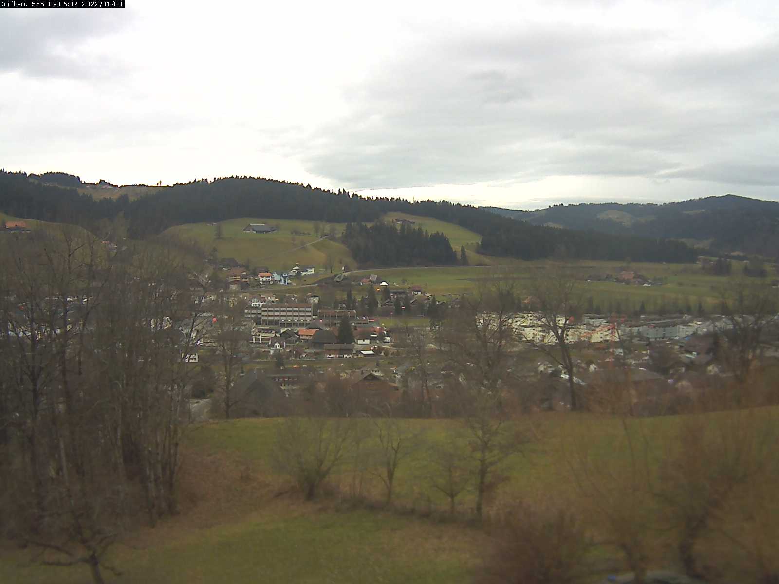 Webcam-Bild: Aussicht vom Dorfberg in Langnau 20220103-090601