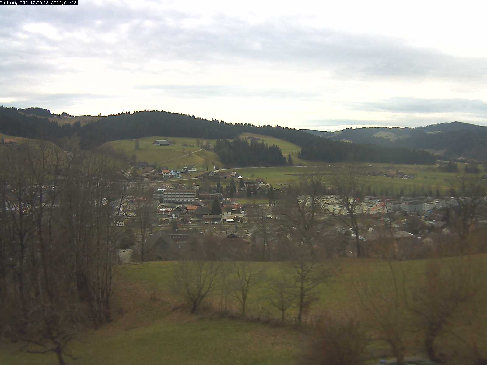 Webcam-Bild: Aussicht vom Dorfberg in Langnau 20220103-150601