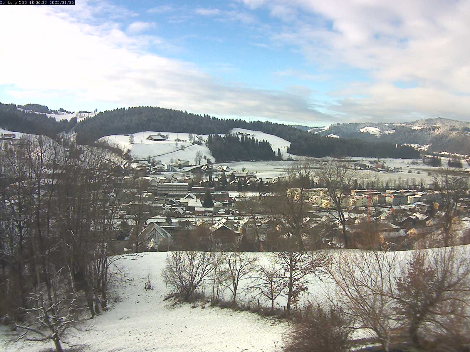 Webcam-Bild: Aussicht vom Dorfberg in Langnau 20220106-100601