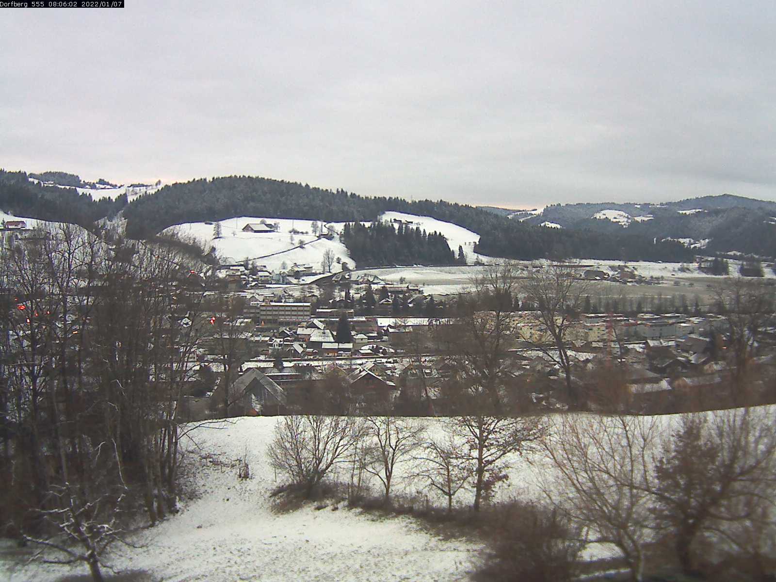 Webcam-Bild: Aussicht vom Dorfberg in Langnau 20220107-080601