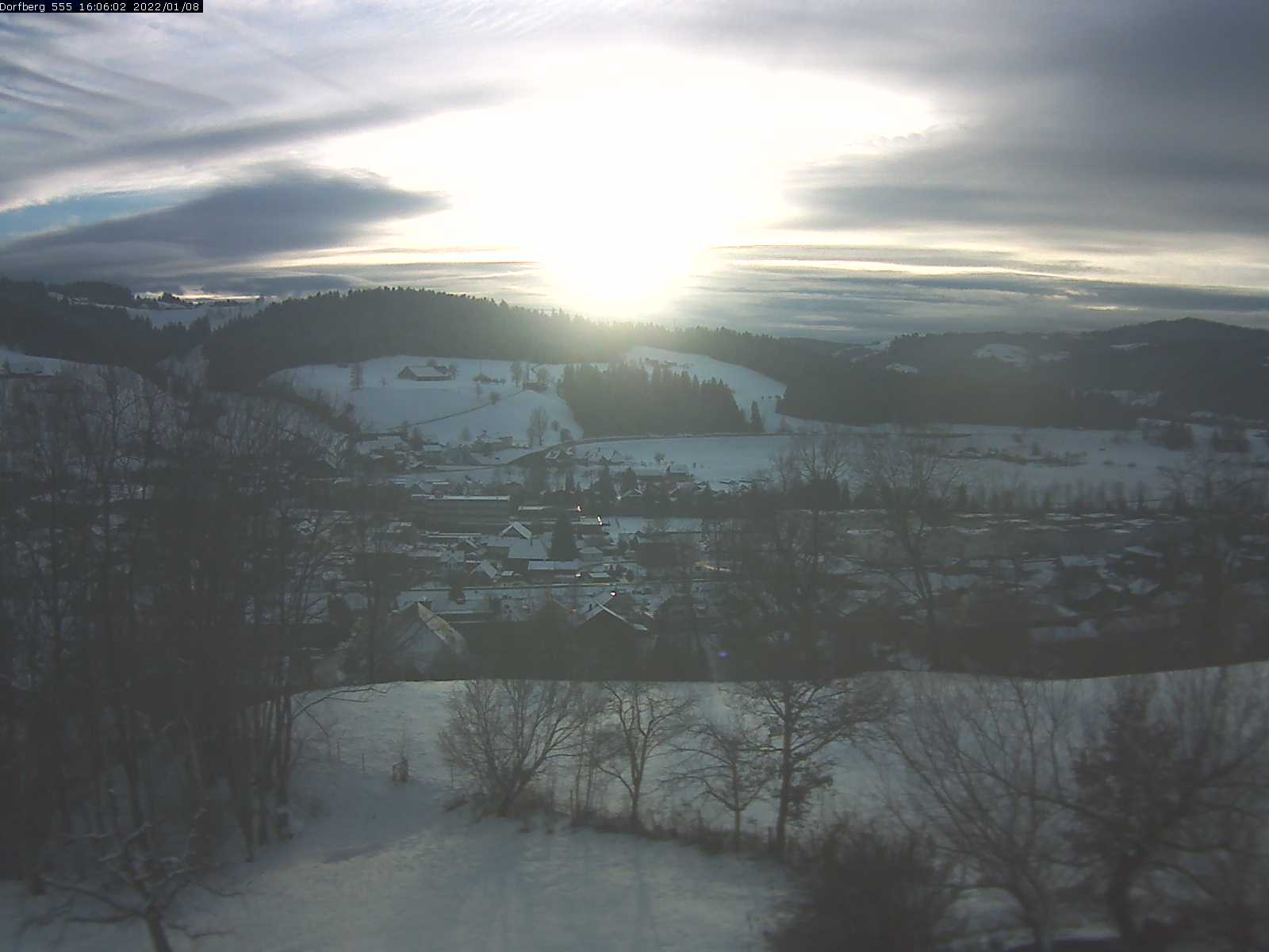 Webcam-Bild: Aussicht vom Dorfberg in Langnau 20220108-160601