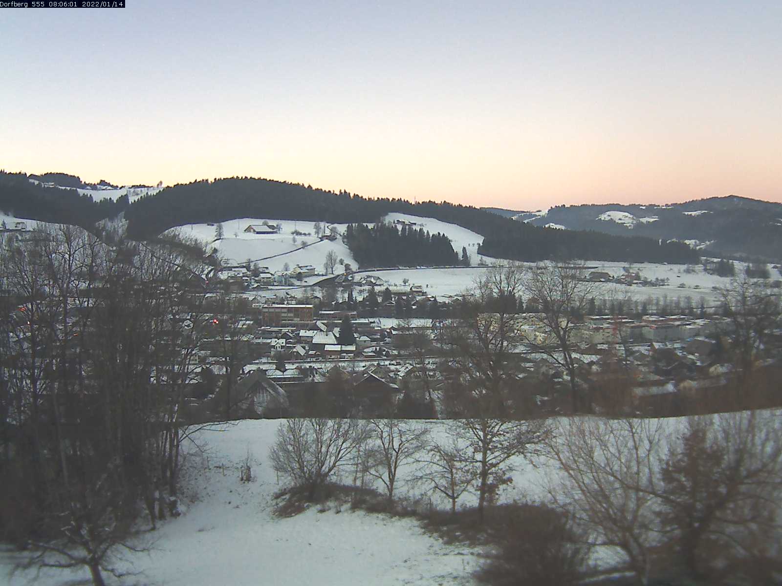 Webcam-Bild: Aussicht vom Dorfberg in Langnau 20220114-080601