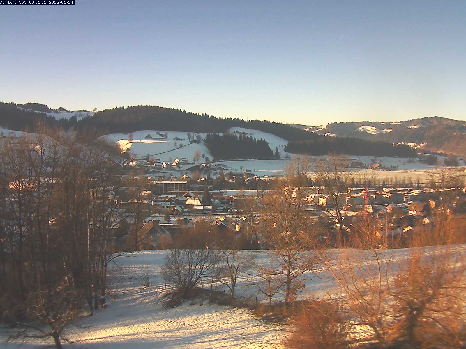Webcam-Bild: Aussicht vom Dorfberg in Langnau 20220114-090601