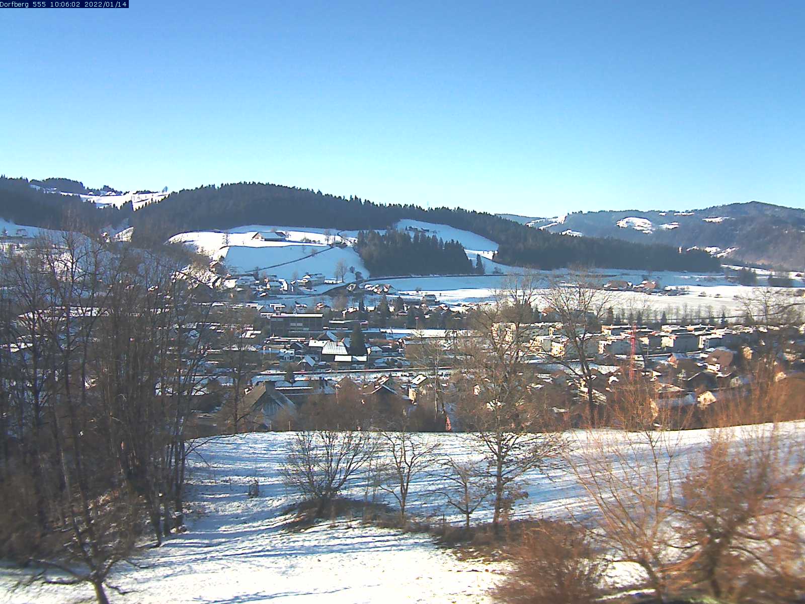 Webcam-Bild: Aussicht vom Dorfberg in Langnau 20220114-100601