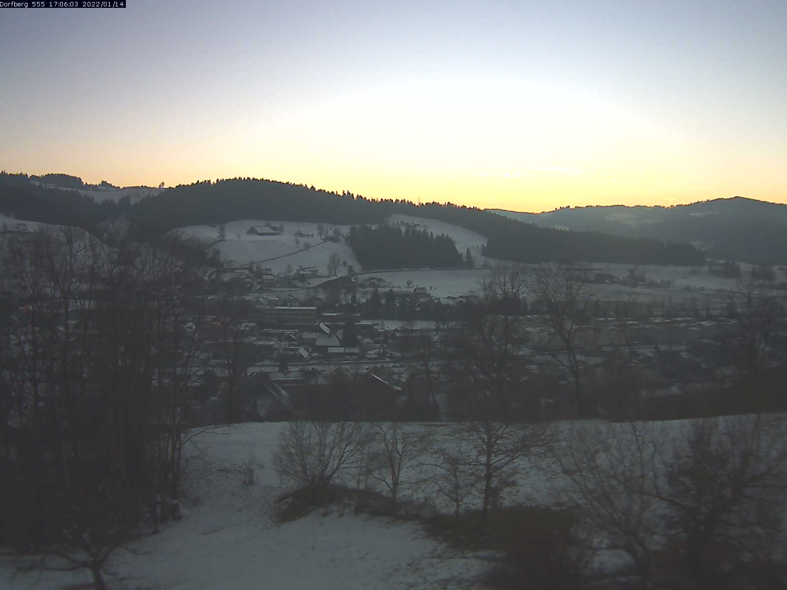 Webcam-Bild: Aussicht vom Dorfberg in Langnau 20220114-170602
