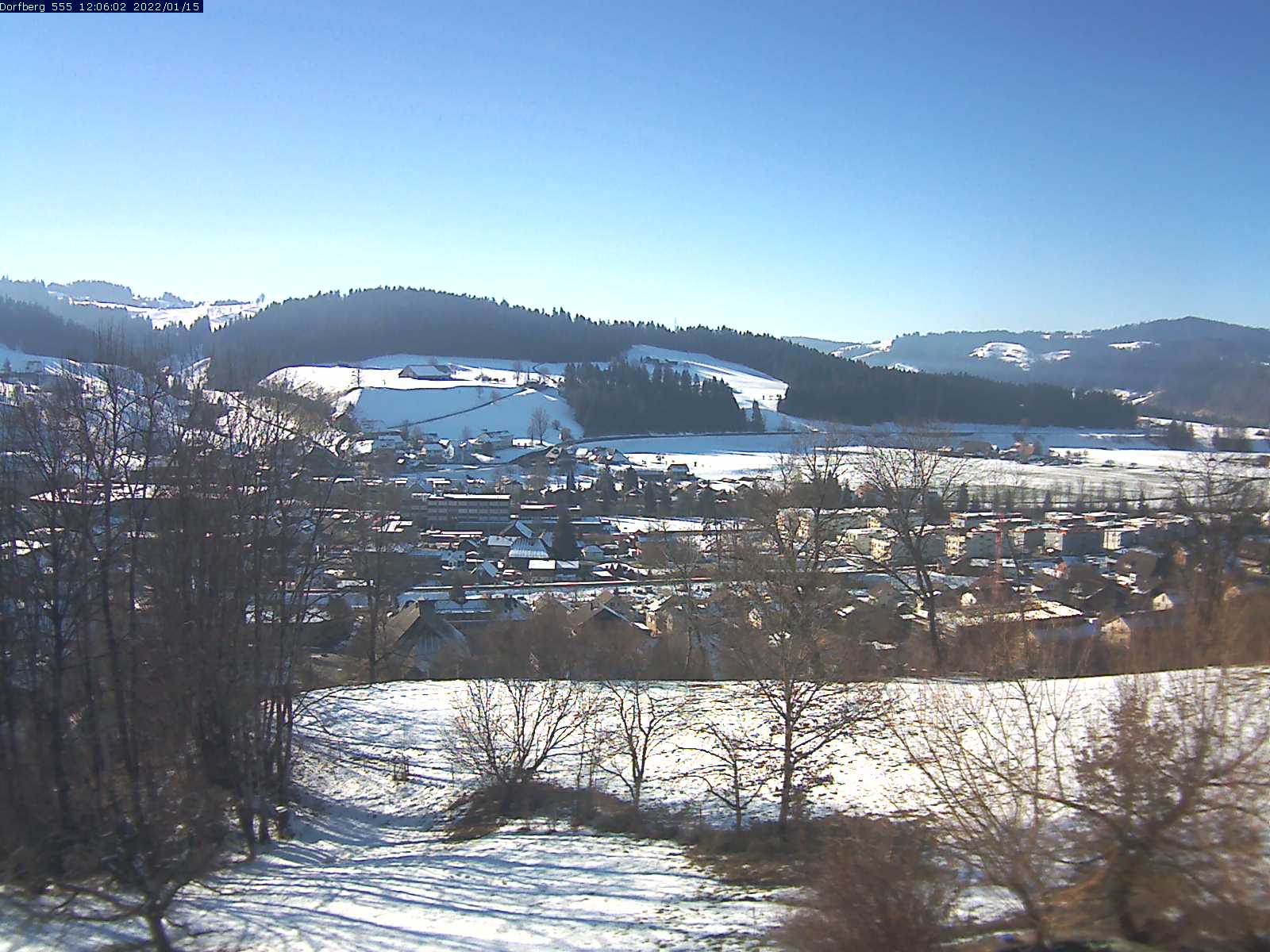 Webcam-Bild: Aussicht vom Dorfberg in Langnau 20220115-120601