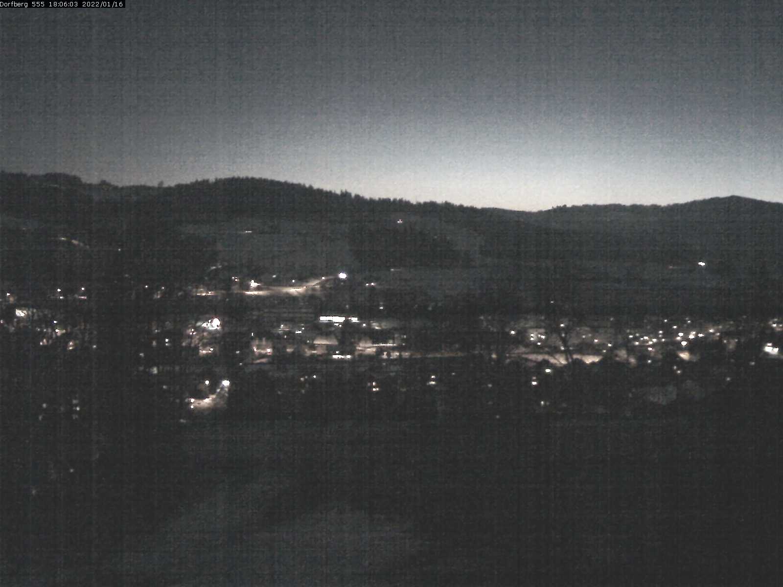 Webcam-Bild: Aussicht vom Dorfberg in Langnau 20220116-180601